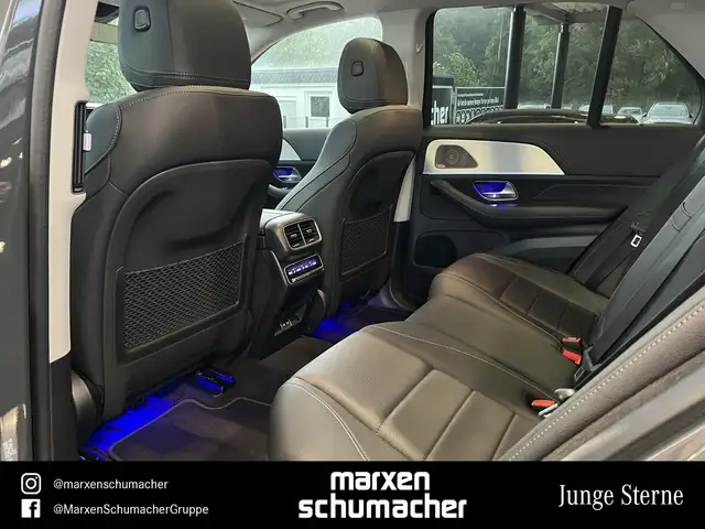 Mercedes-Benz 450 view 13