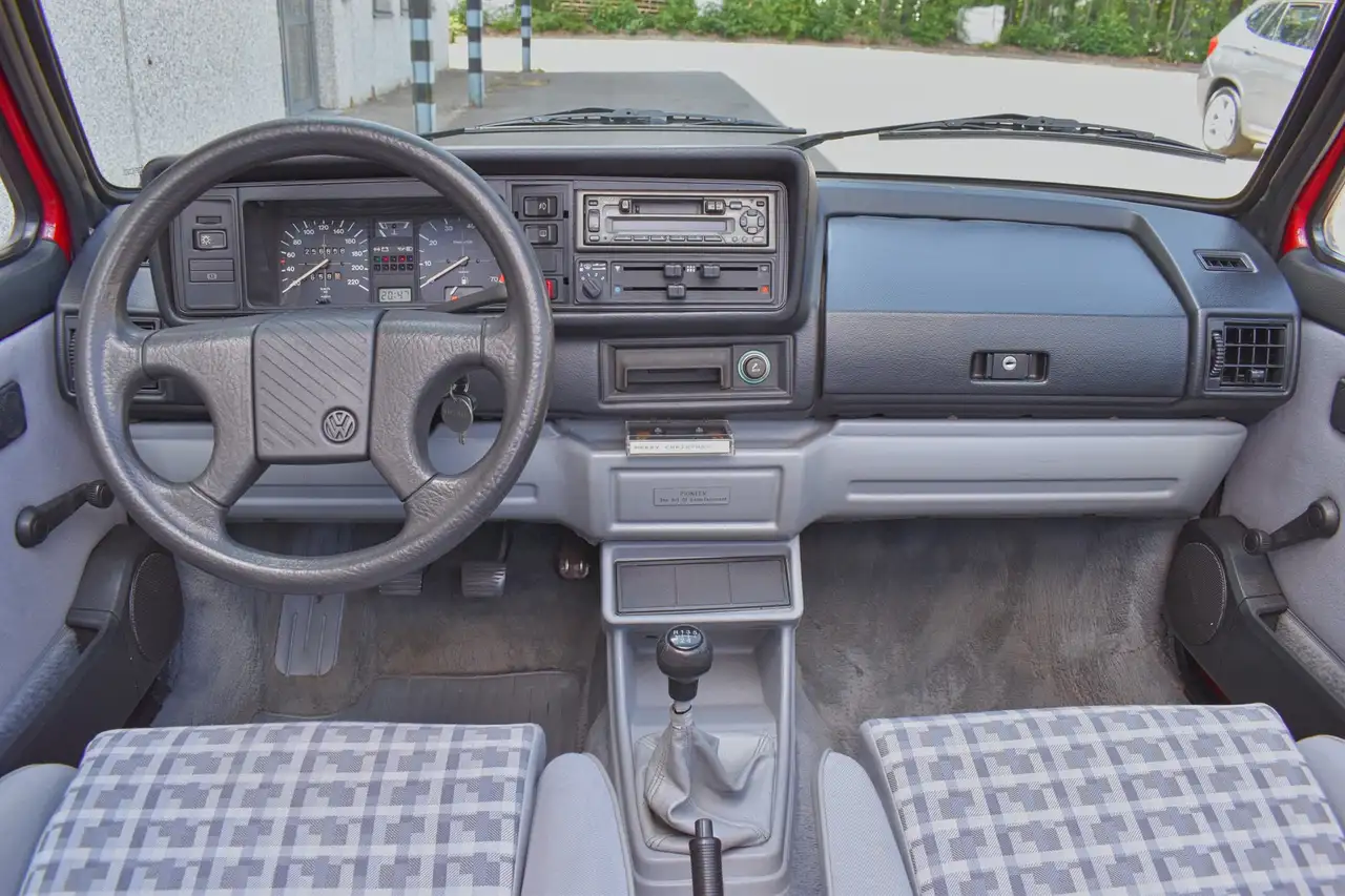 Volkswagen Golf Cabriolet 1.8i Oldtimer - Nieuwe Cabriokap - Zeer verzorgde historie!, foto 12