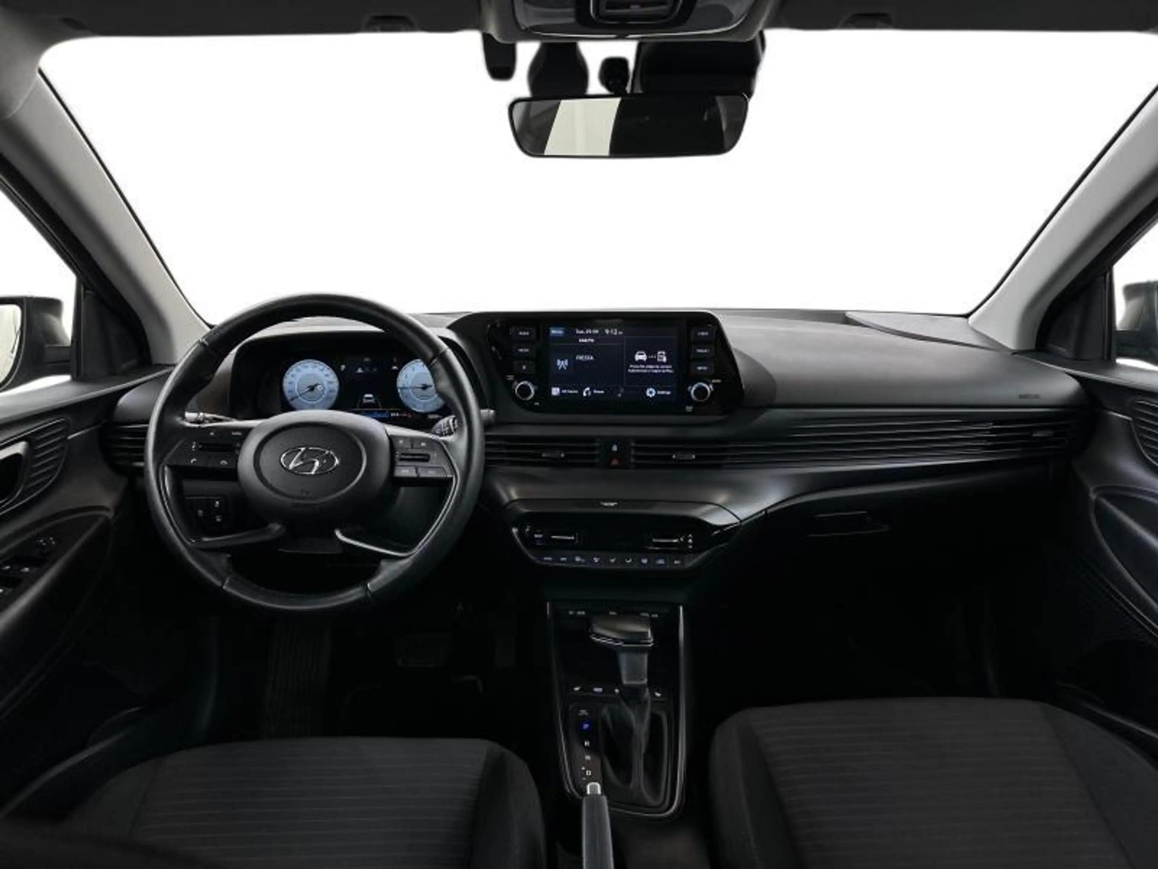 Hyundai i20 AT Comfort | winter pack — photo 9