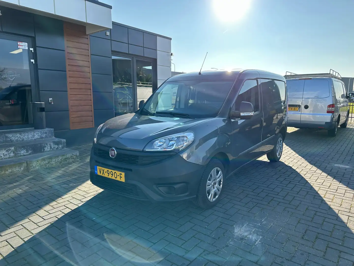Fiat Doblo Cargo 1.3 JTD 2016 Grijs Metallic Airco apk 7-2025 Gris - 1