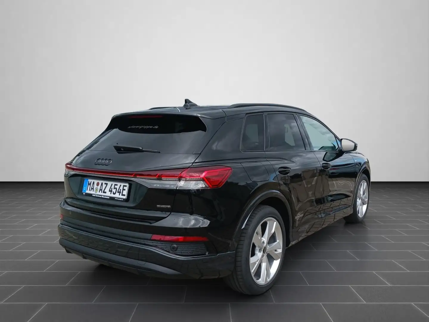 Audi Q4 e-tron 45 e-tron quattro 210 kW SONOS Premium Sounds Schwarz - 2