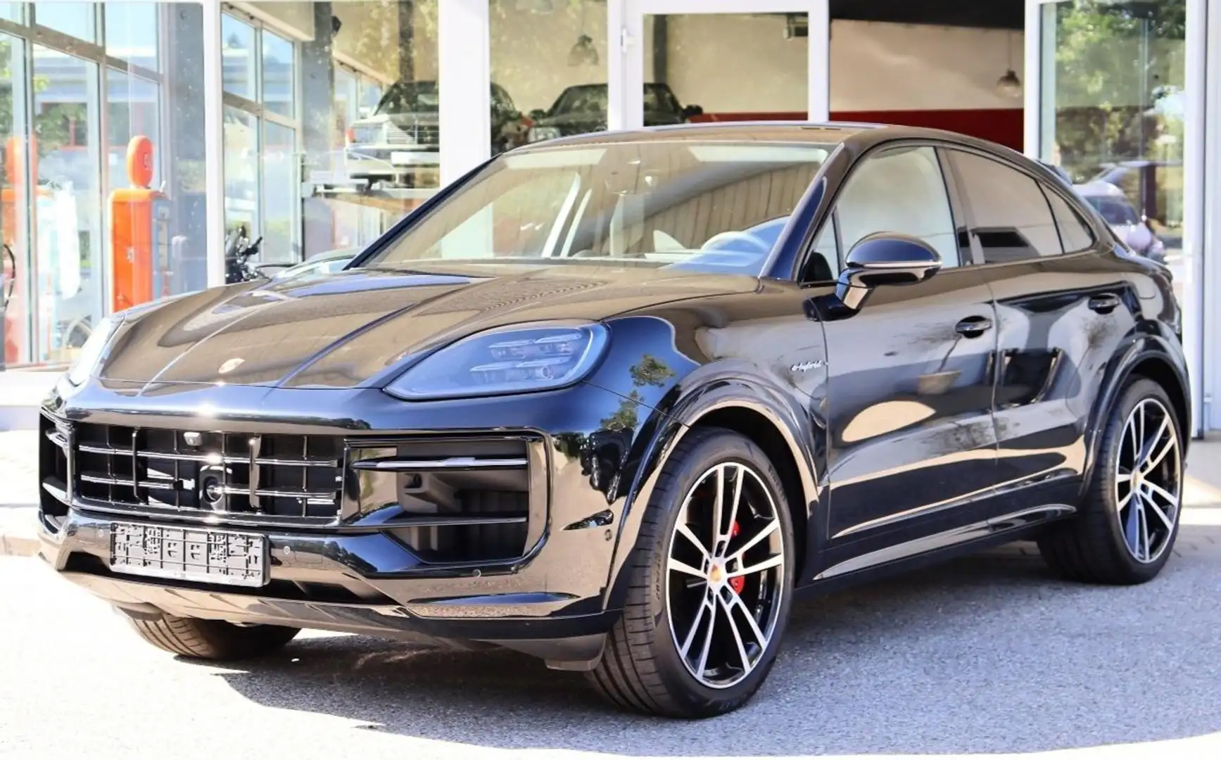 Porsche Cayenne Coupe S E-Hyb/SportDesign/Nachtsicht/22' Zwart - 1