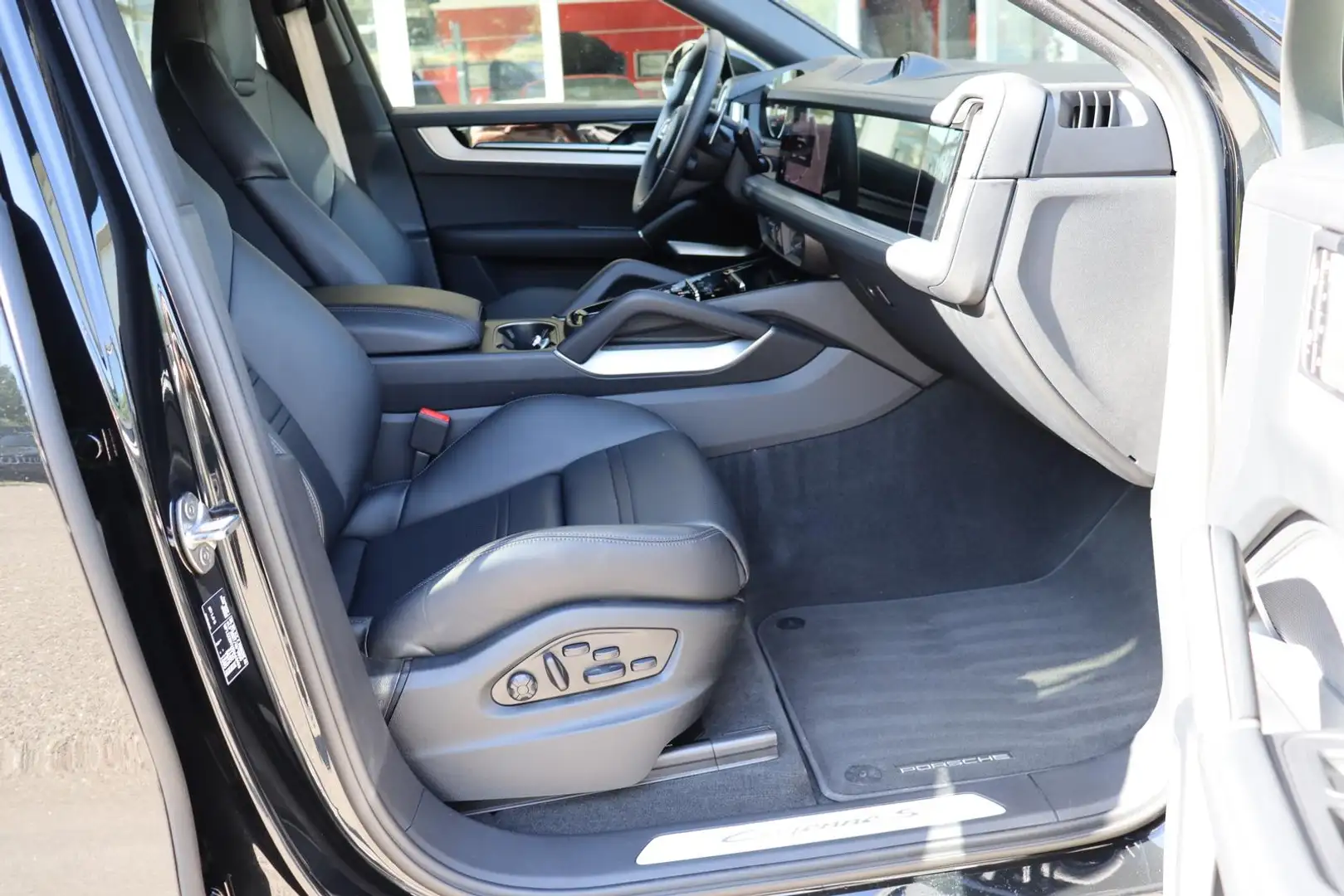 Porsche Cayenne Coupe S E-Hyb/SportDesign/Nachtsicht/22' Zwart - 2