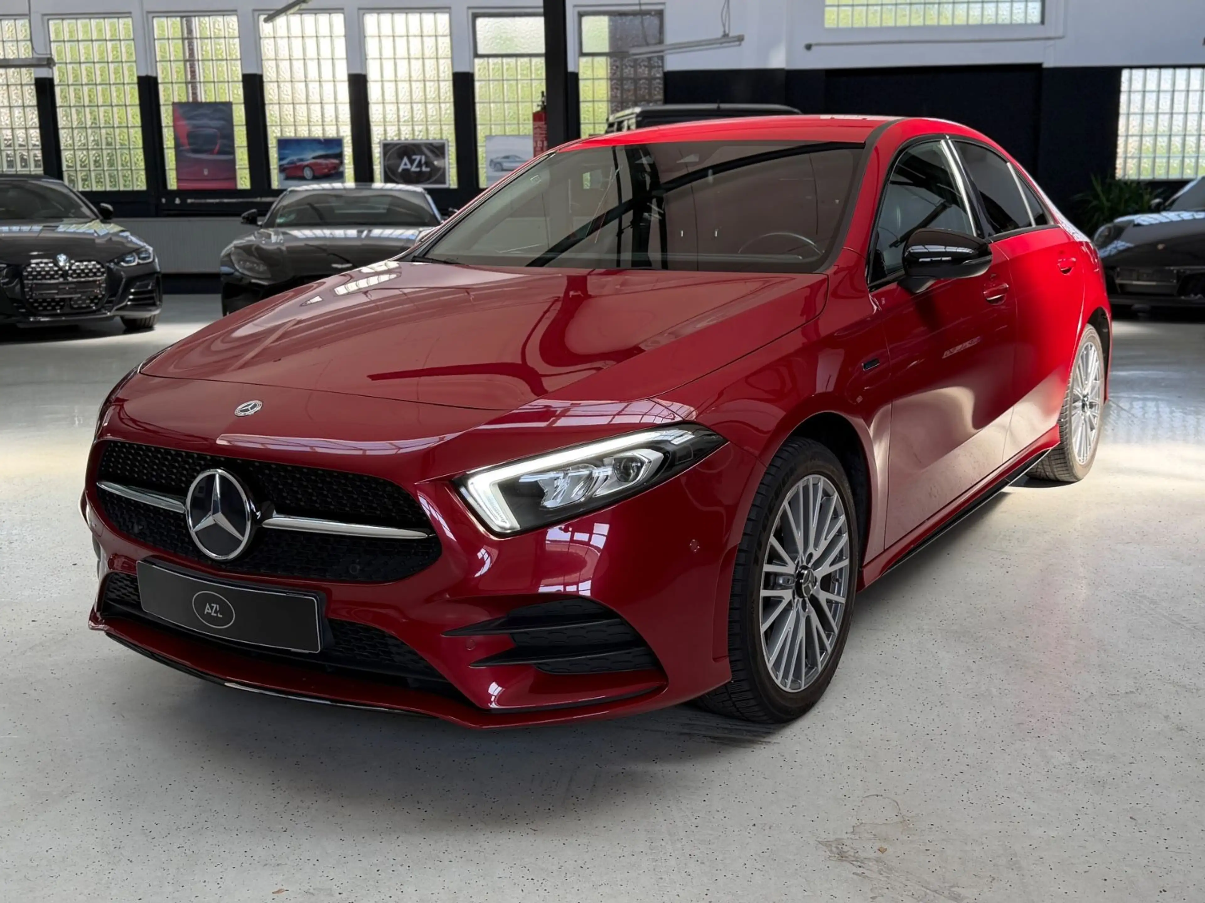 Mercedes-Benz A 250 A250e Limousine/Amg-Line/NightPaket/Plug-in/SHZ