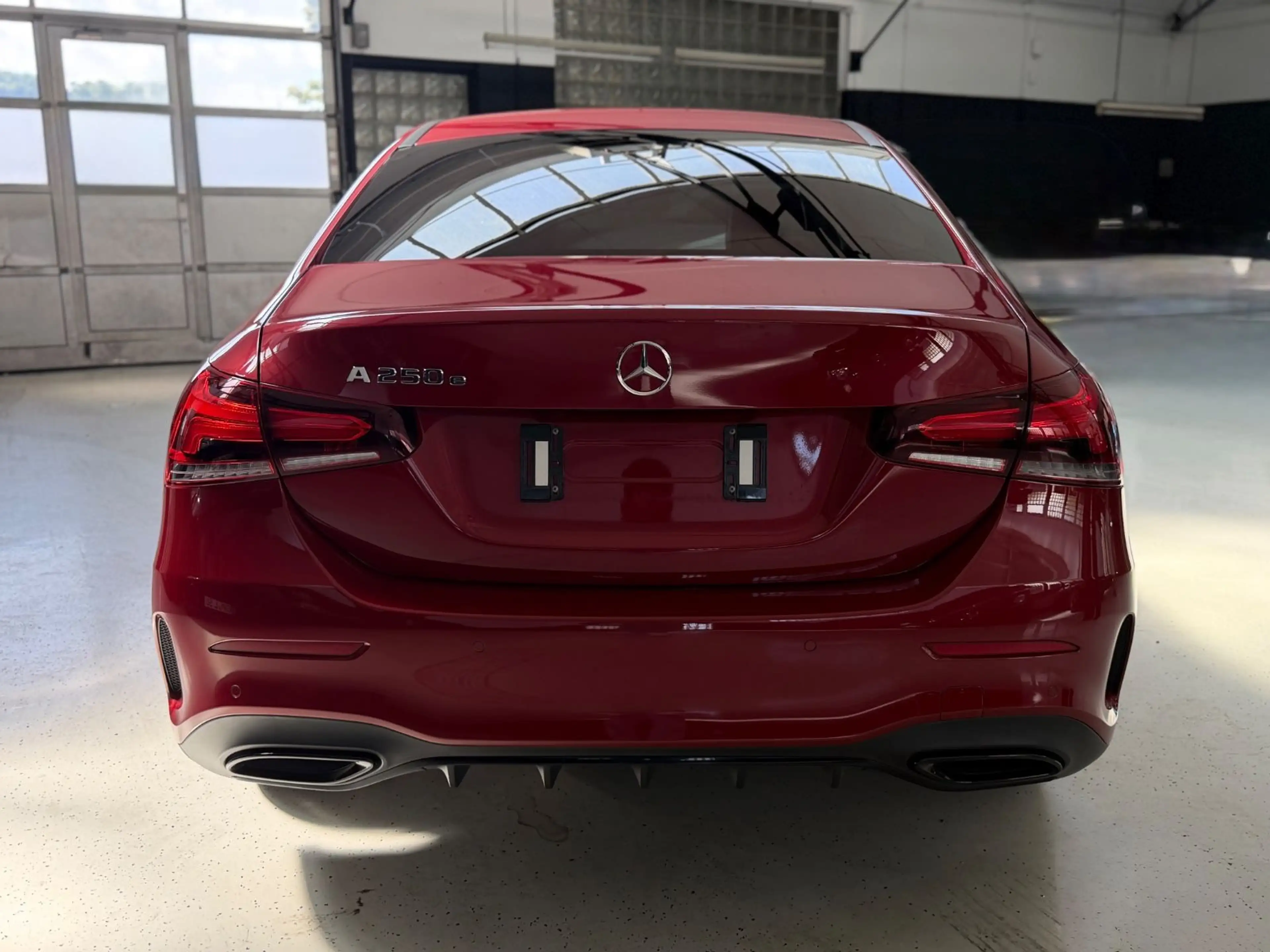 Mercedes-Benz A 250 A250e Limousine/Amg-Line/NightPaket/Plug-in/SHZ — photo 17
