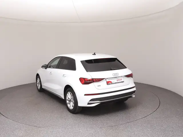 Audi A3 view 5
