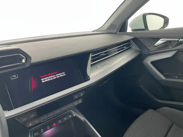 Audi A3 view 9