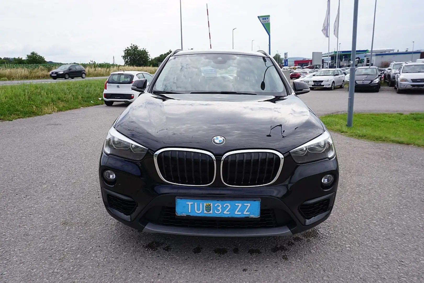 BMW X1 sDrive18d Aut. Schwarz - 2