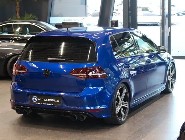 Volkswagen Golf view 5