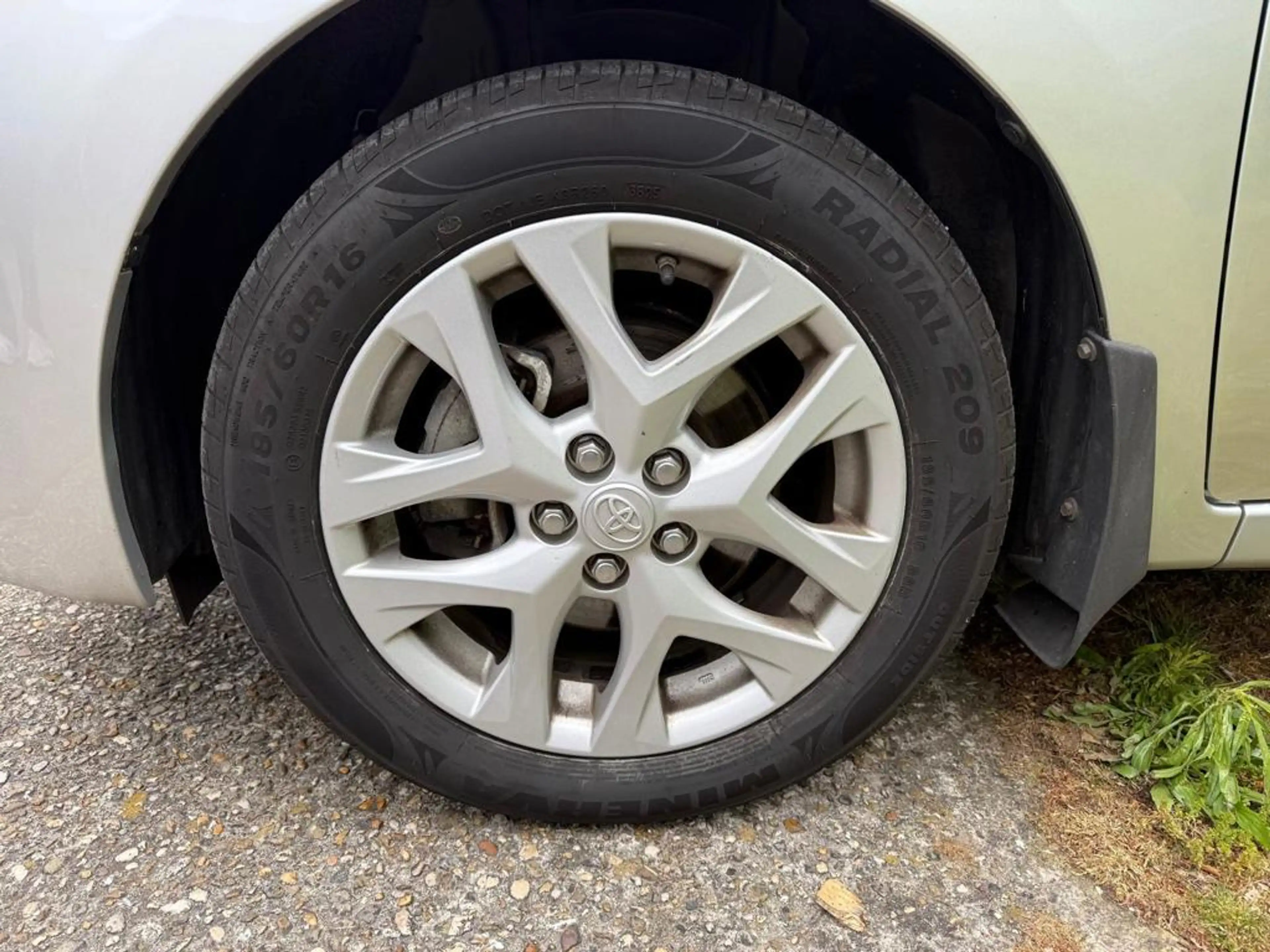 Toyota Verso-S 1.3 VVT-i Trend. Automaat! Panaromadak! — photo 15