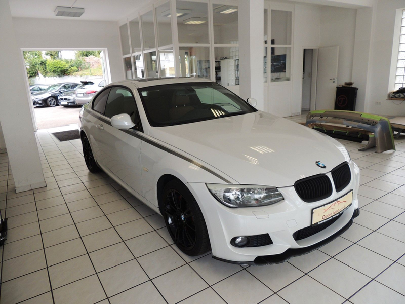 BMW 335 i xDrive Coupé M Sport Edition — photo 4