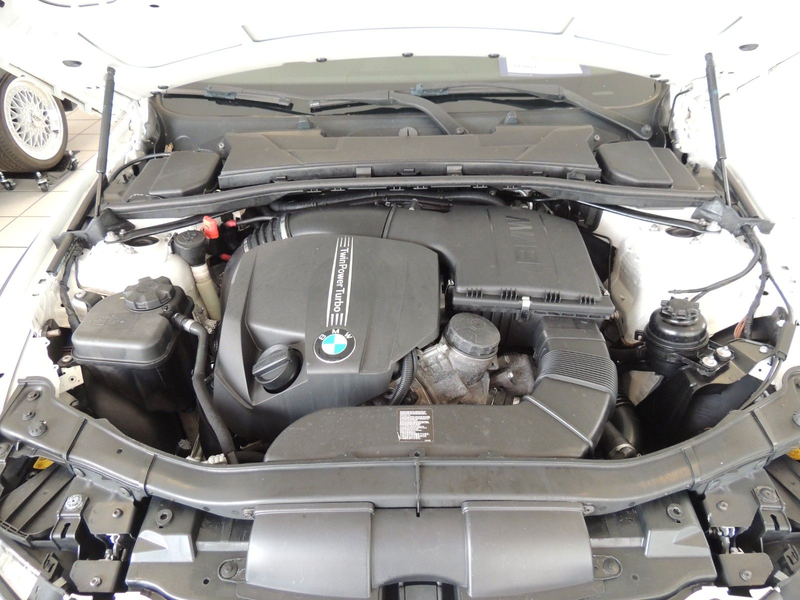 BMW 335 i xDrive Coupé M Sport Edition — photo 15