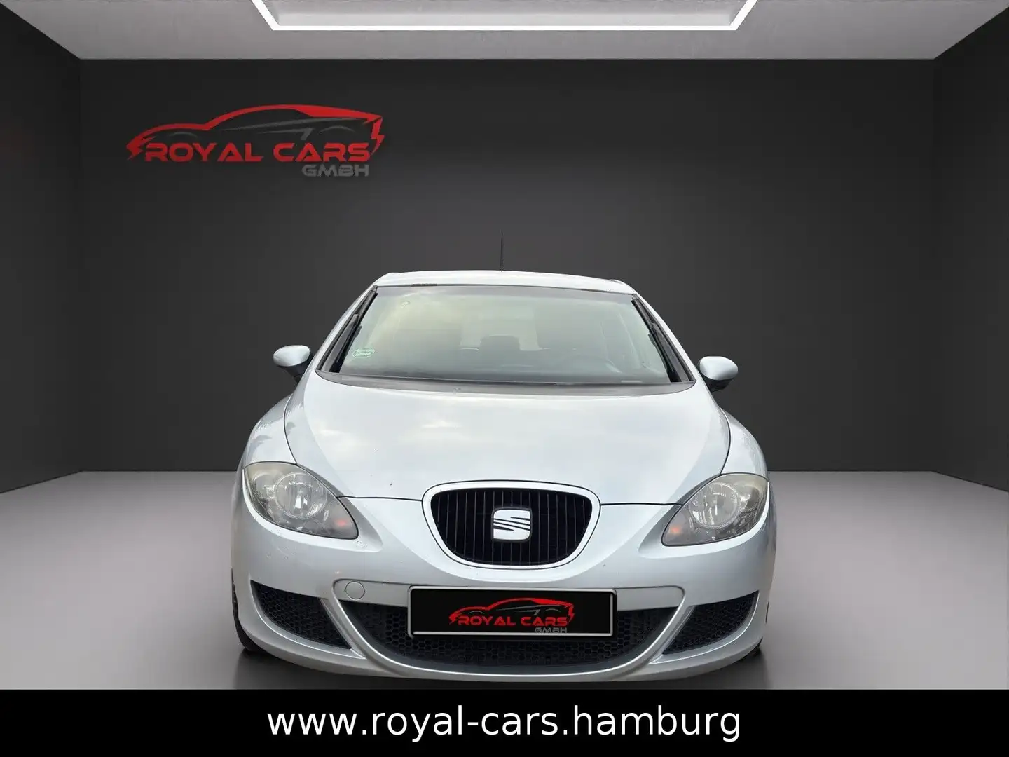 SEAT Leon Reference KLIMA*CD*ALLWETTER*TÜV 10.2027!!! Silber - 2