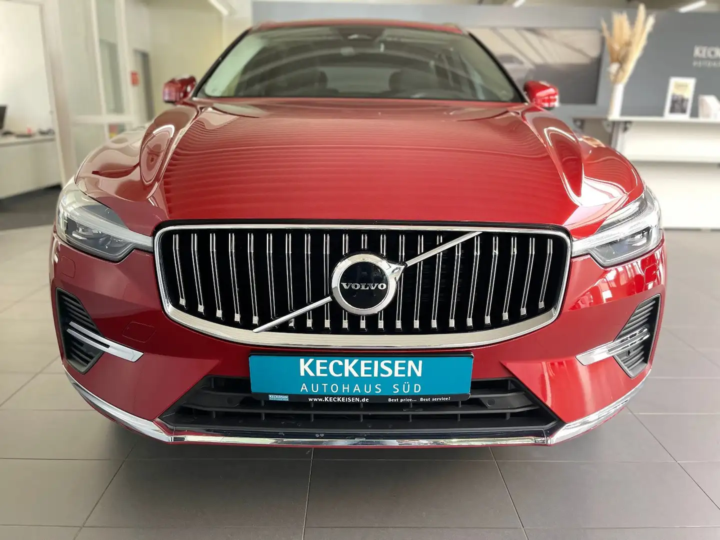 Volvo XC60 T6 AWD Recharge Inscription  Google 5Pakete Rouge - 2