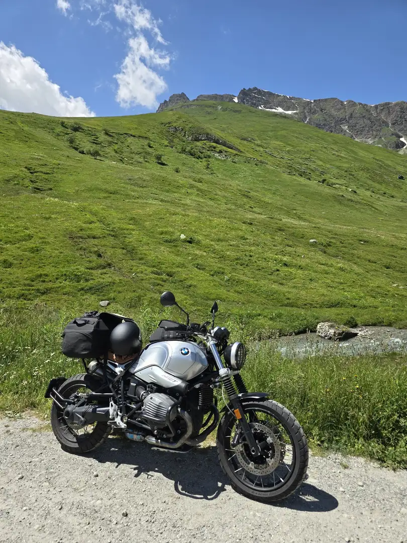 BMW R nineT Scrambler Gris - 2