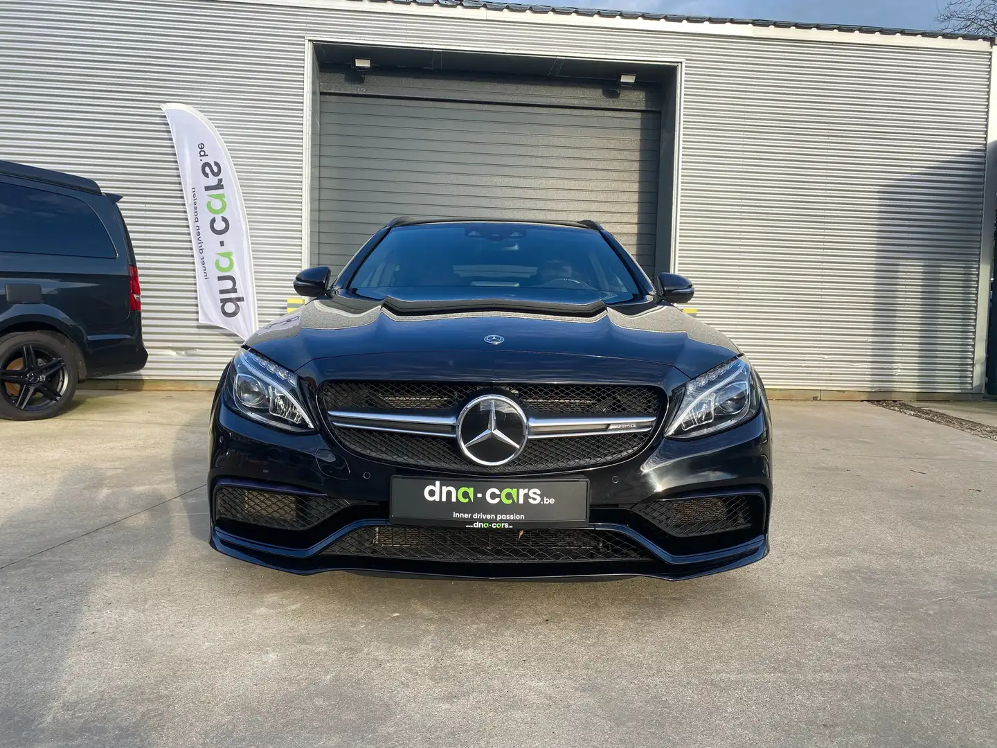 Mercedes-Benz C 63 AMG PANO / DISTRONIC PLUS / NETTO EXPORT €3 6190 crna - 2