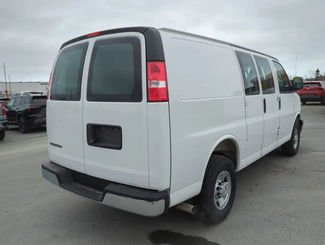 Chevrolet Express 2500 снимка Chevrolet Express 2500