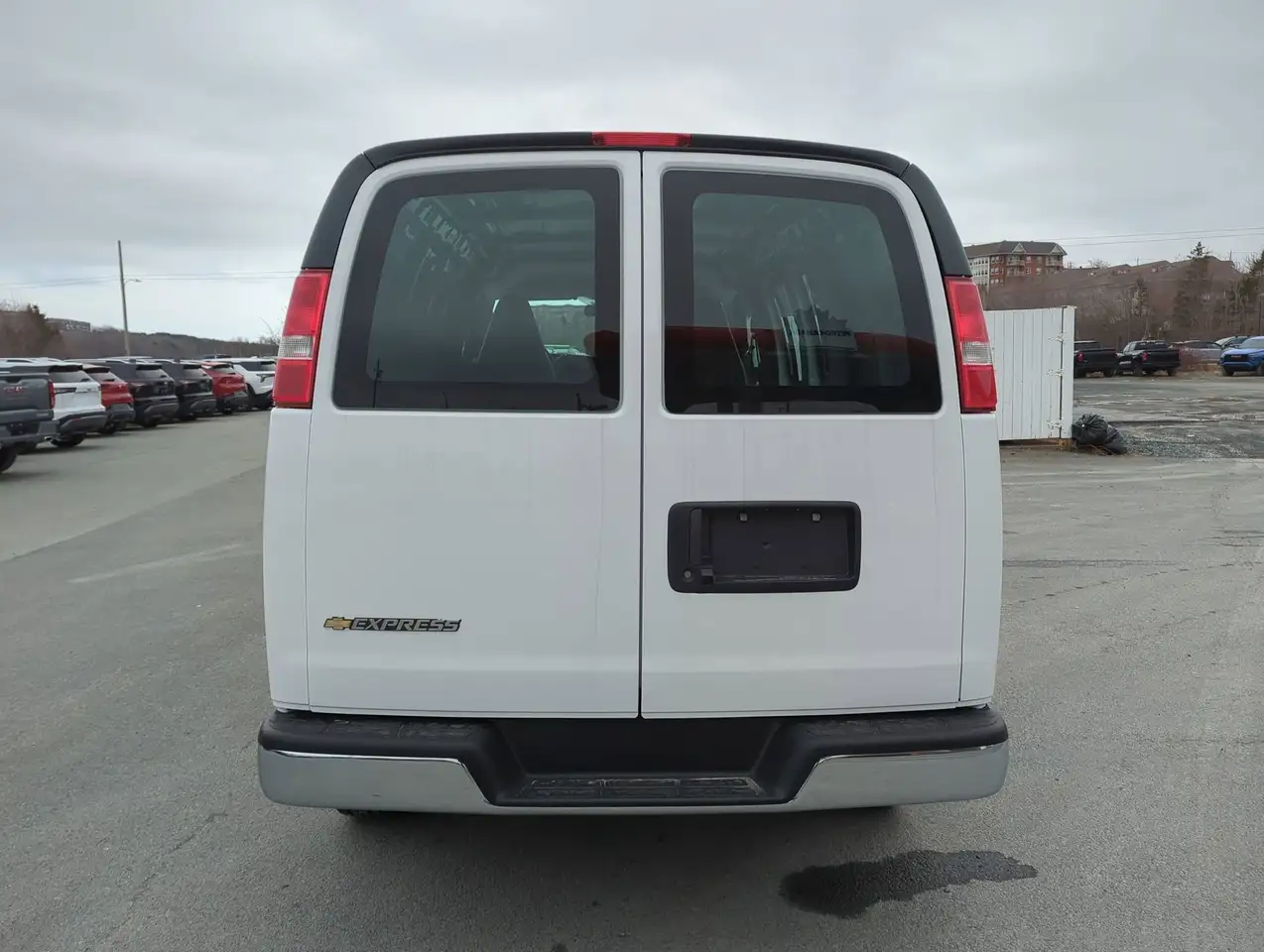 Chevrolet Express 2500 снимка Chevrolet Express 2500