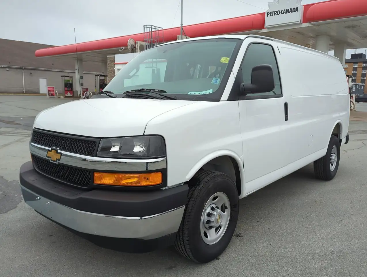 Chevrolet Express 2500 снимка Chevrolet Express 2500