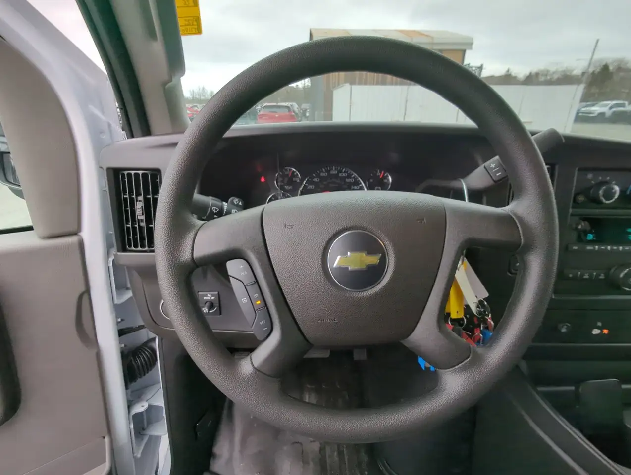 Chevrolet Express 2500 снимка Chevrolet Express 2500