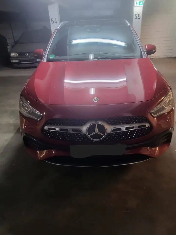 Mercedes-Benz GLA 250