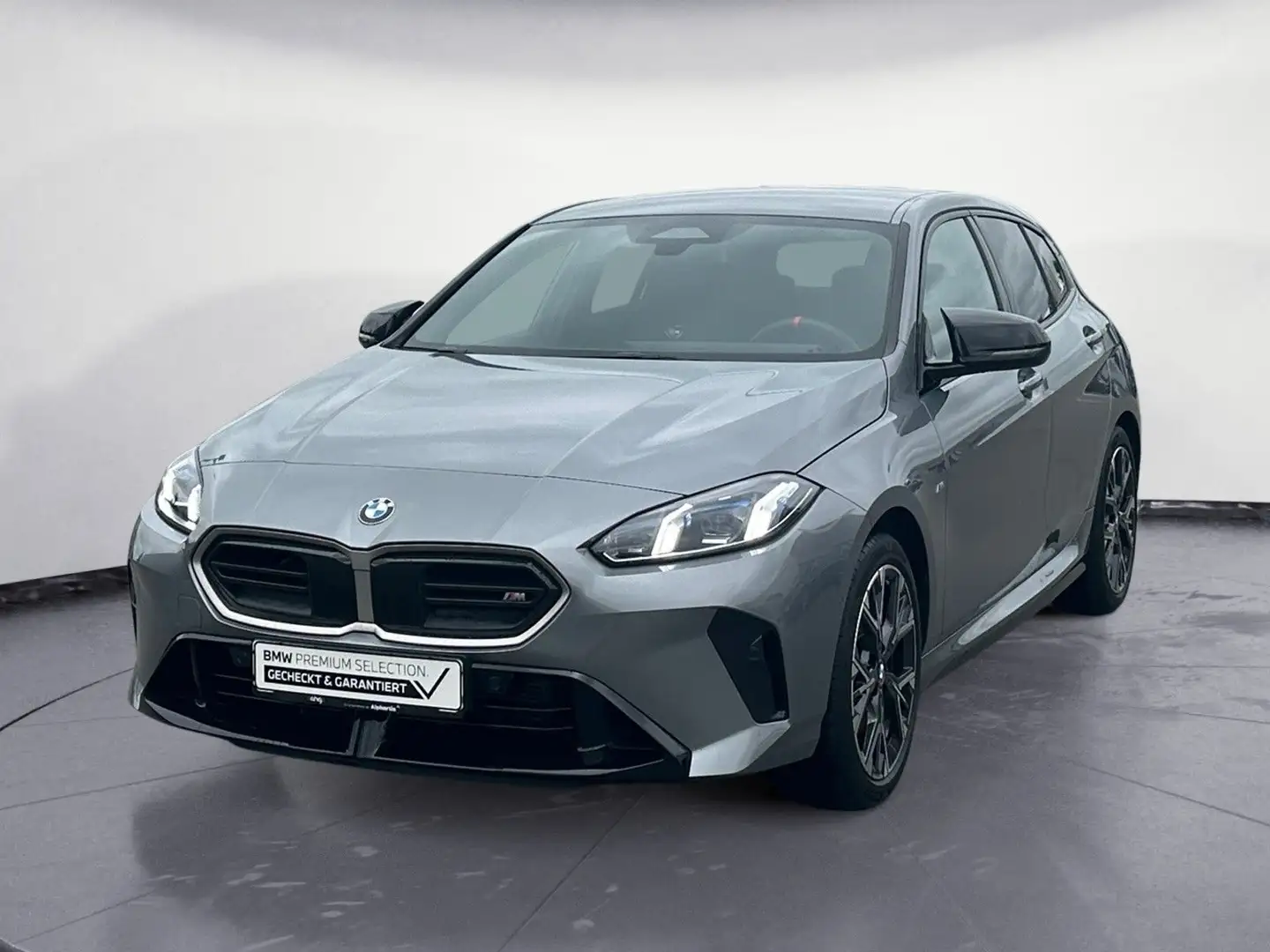 BMW 135 xDrive Klimaaut. Adaptives Fahrwerk Серый - 2