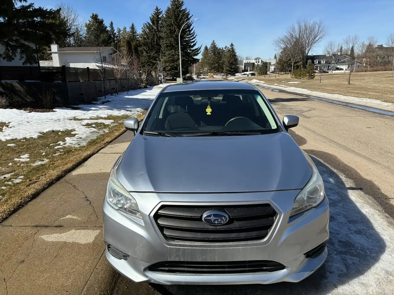 Subaru Legacy снимка Subaru Legacy