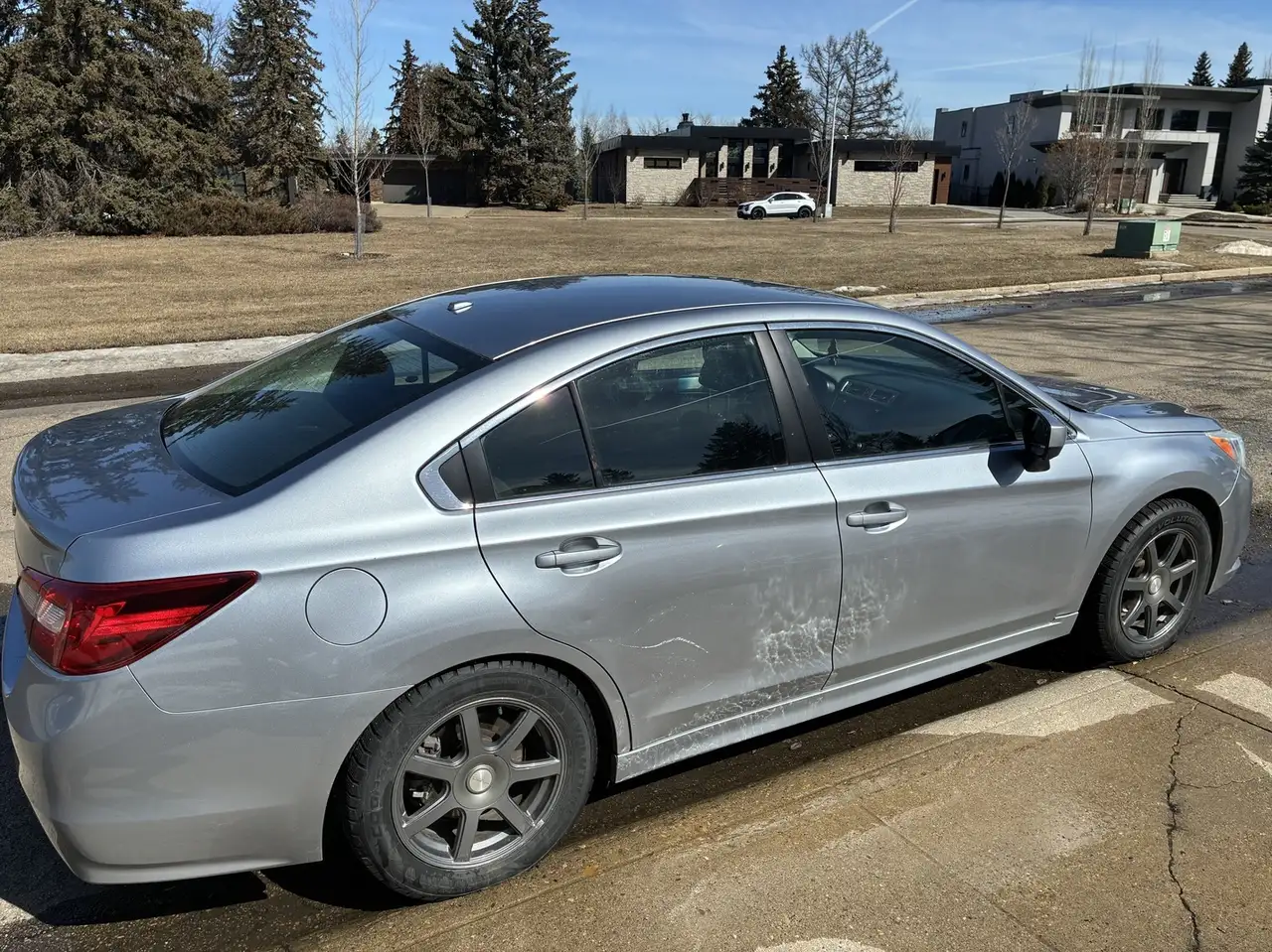 Subaru Legacy снимка Subaru Legacy