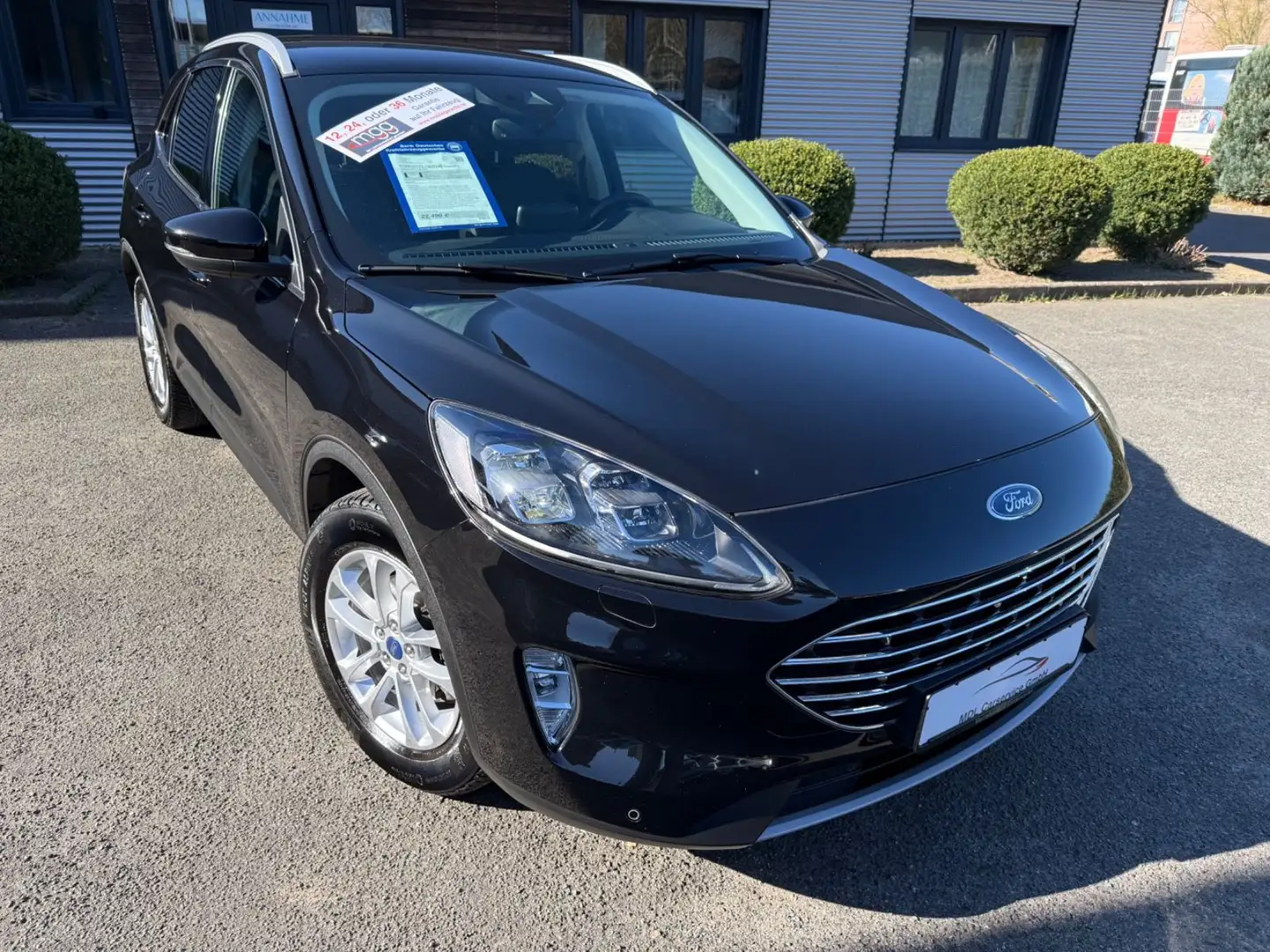 Ford Kuga 2.0 Eco Blue 4x4 Titanium X /MATRIX/190 PS Schwarz - 2