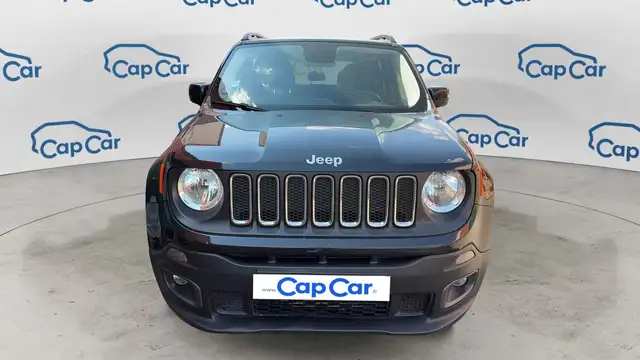 Jeep Renegade view 5