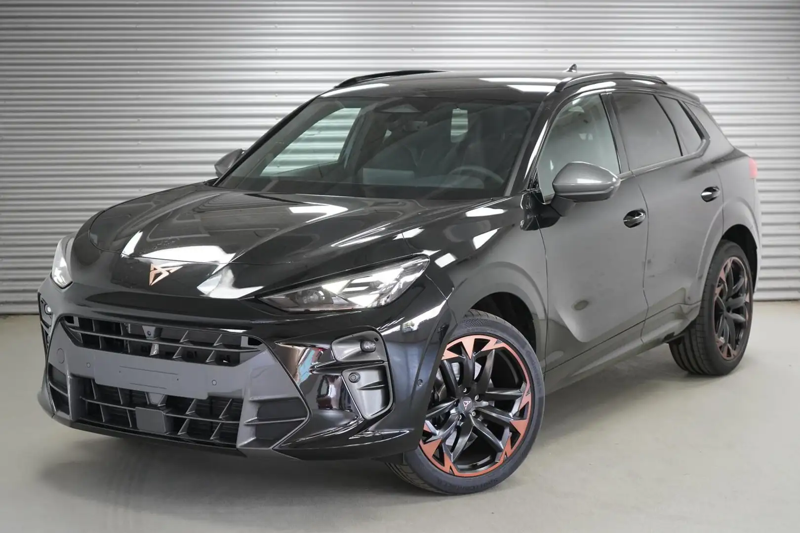 CUPRA Terramar 2,0 TSI DSG 4Drive VZ - LAGER 195 kW (265 PS), ... Schwarz - 1