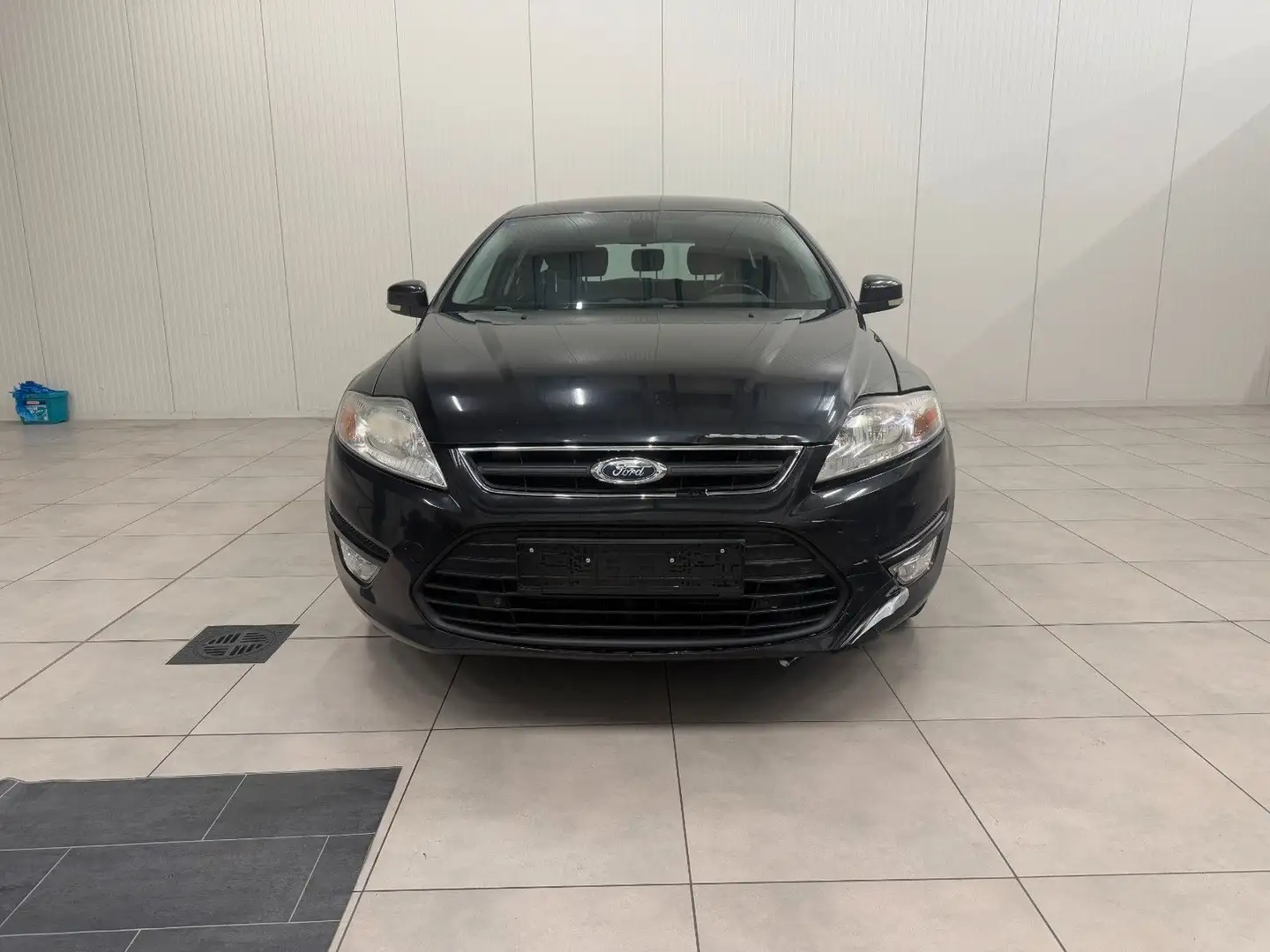 Ford Mondeo 2.0 TDCi Turnier / SHZ / NAVI - 2