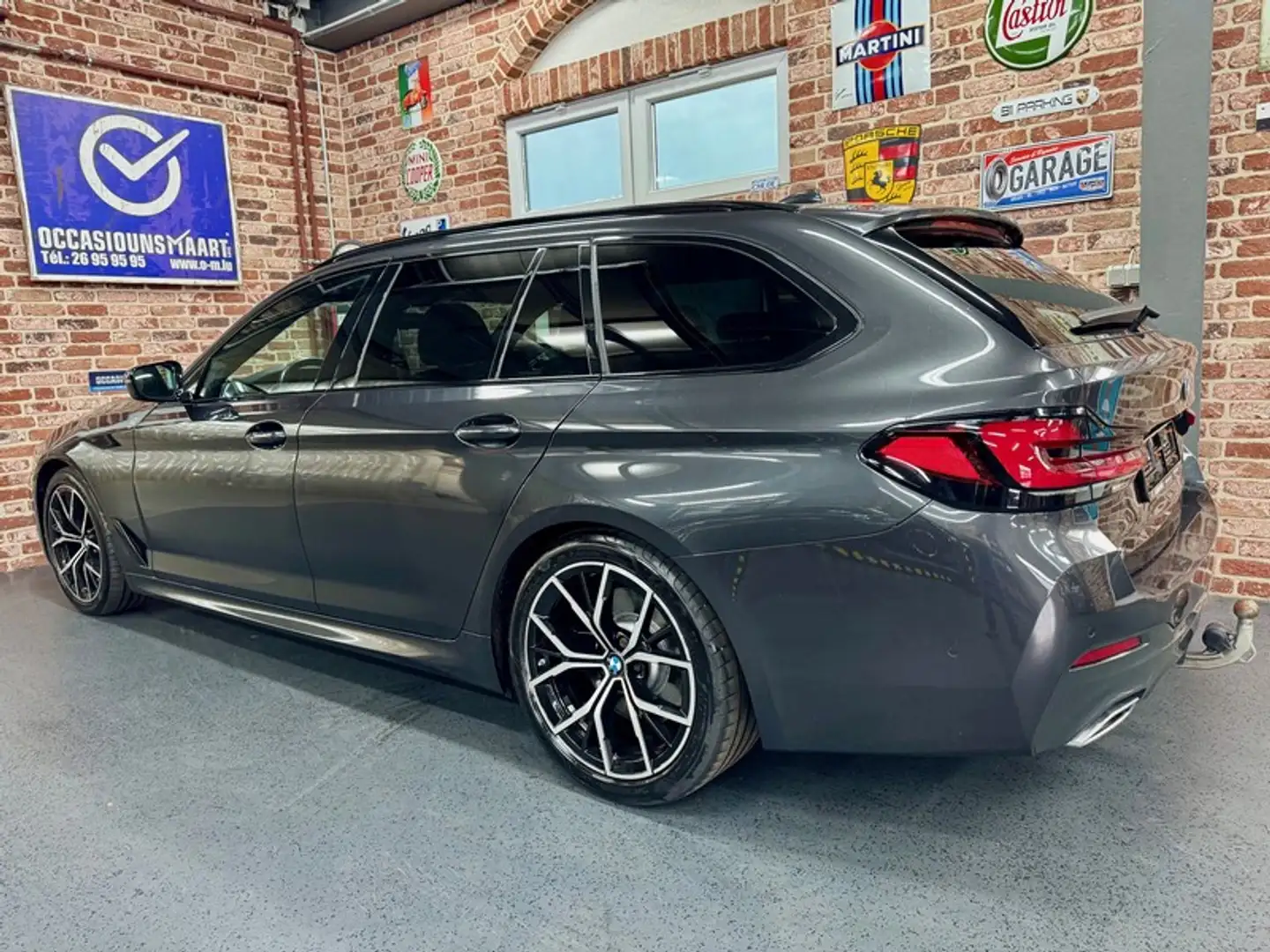 BMW 530 530dA Touring 3.0 286cv Auto xDrive M-SPORT Gris - 2