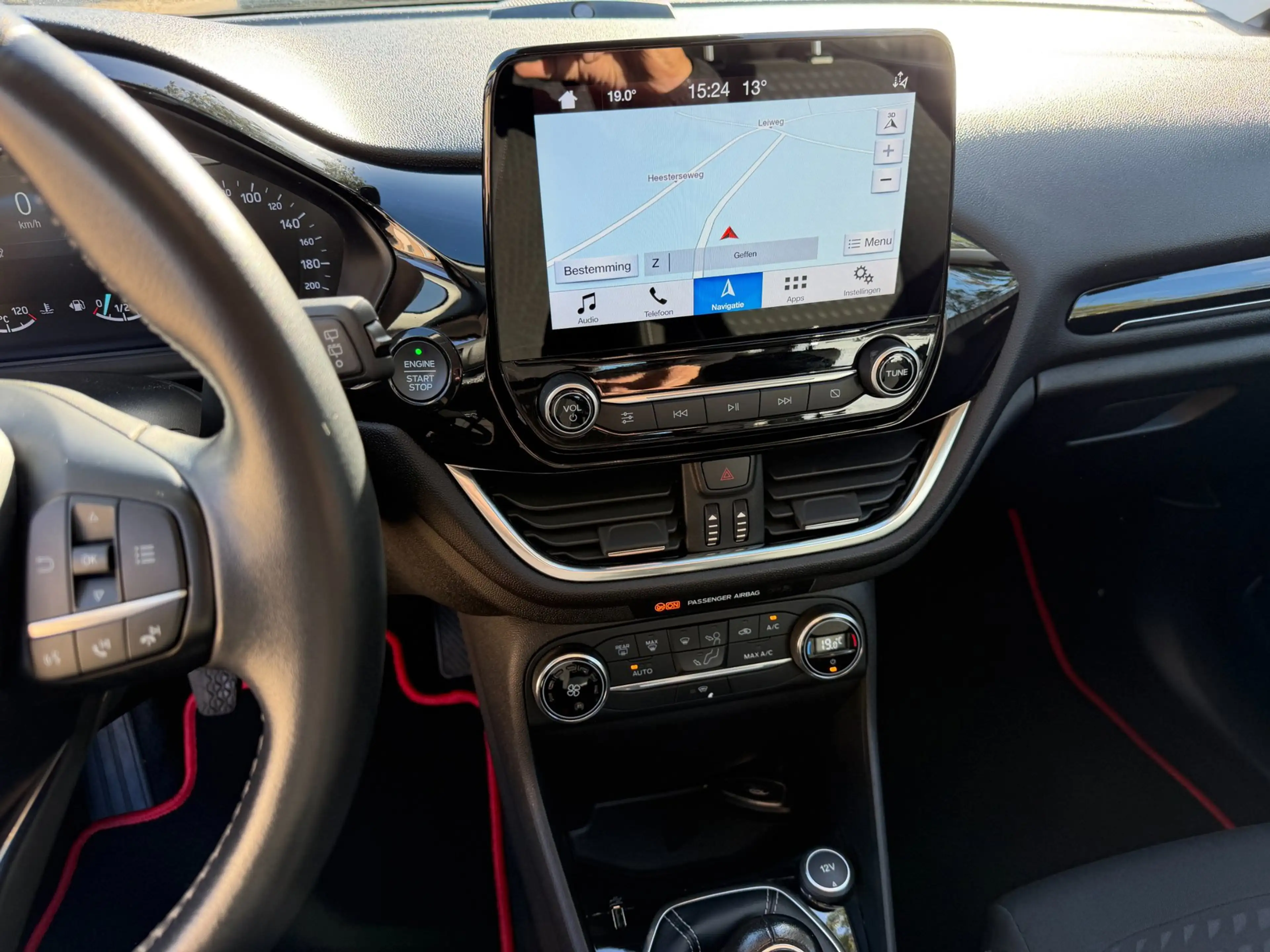 Ford Fiesta 1.0 EcoBoost Titanium Navigatie & Camera & Origine — photo 10