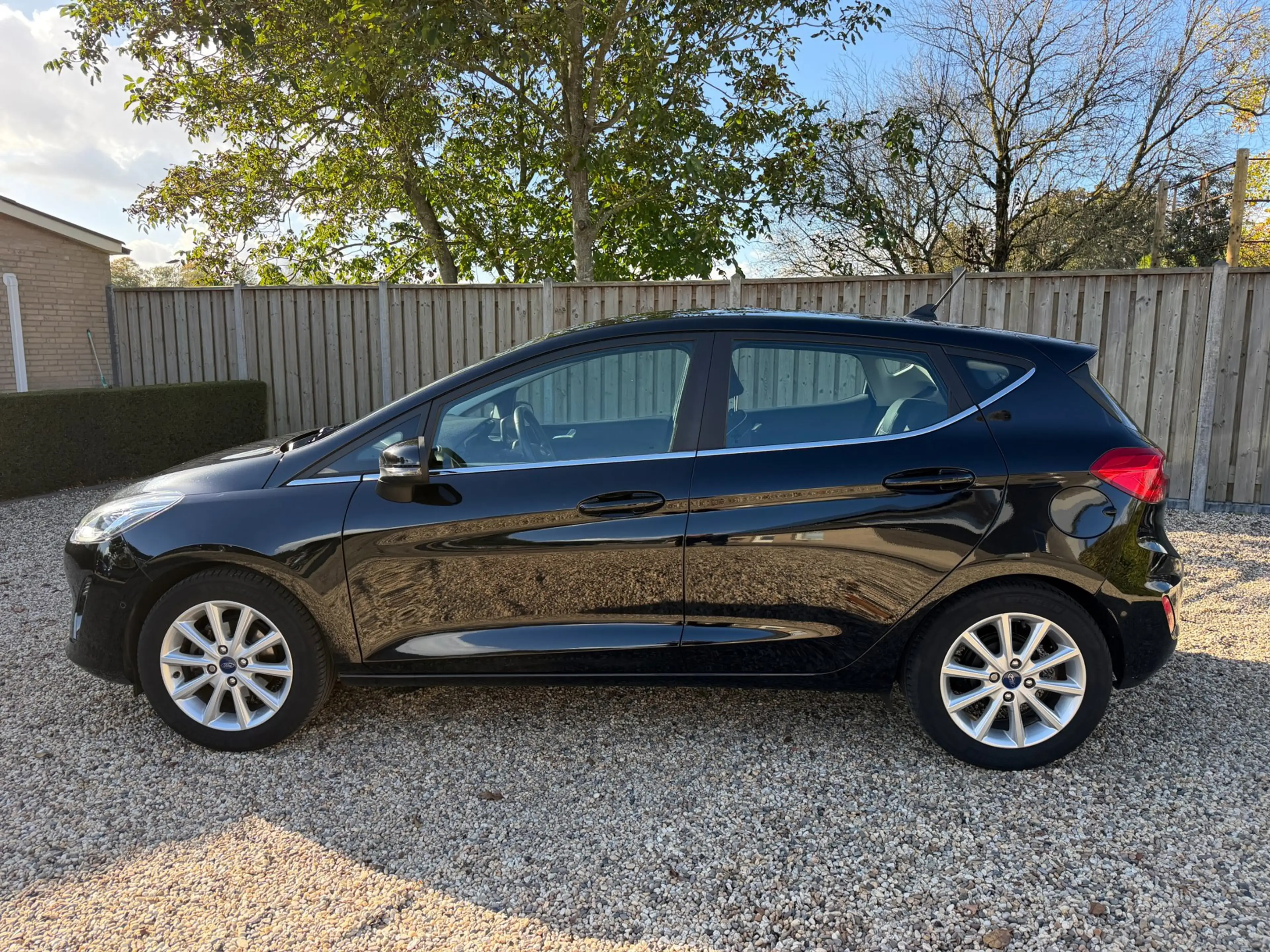 Ford Fiesta 1.0 EcoBoost Titanium Navigatie & Camera & Origine — photo 9