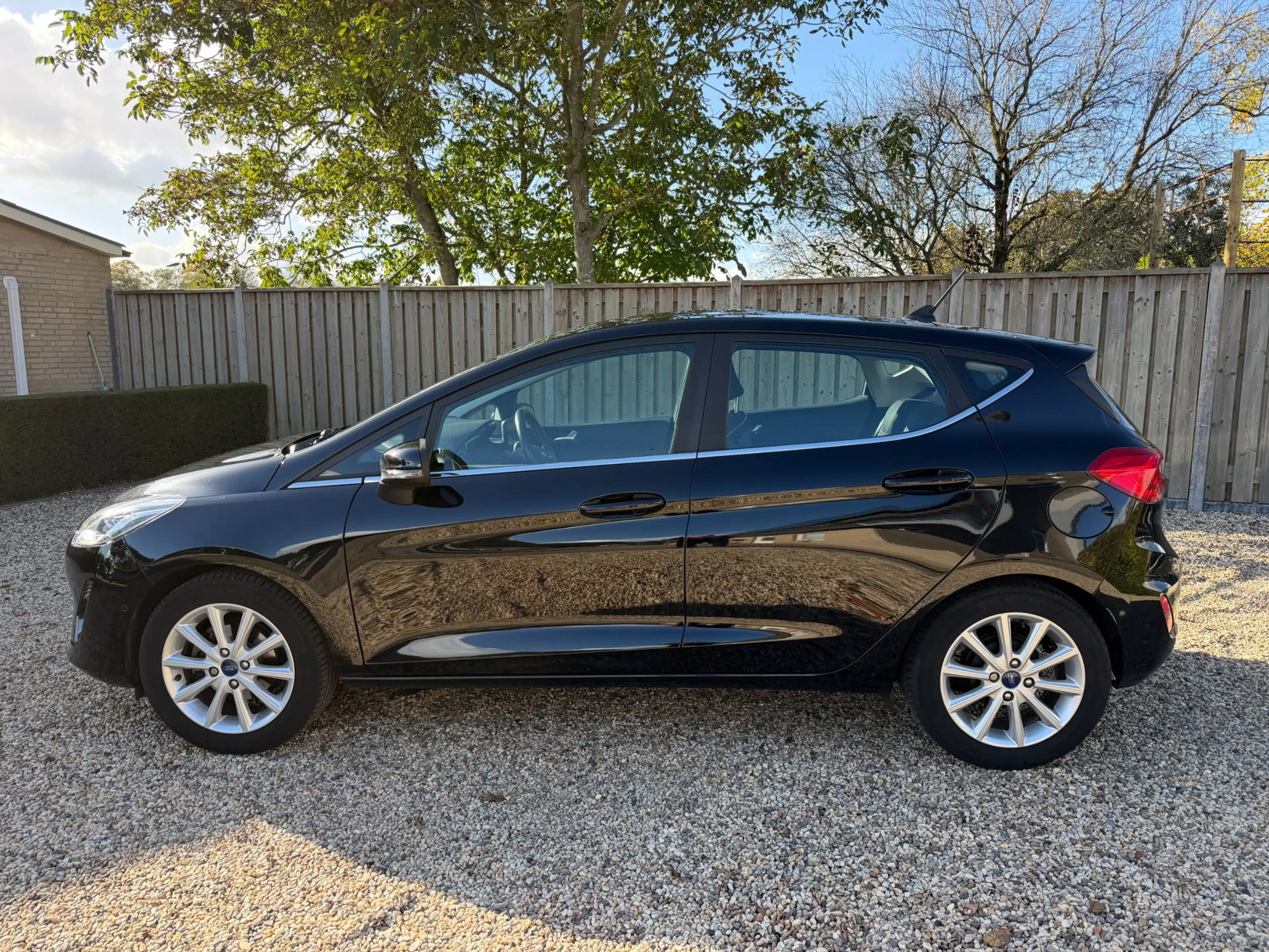 Ford Fiesta 1.0 EcoBoost Titanium Navigatie & Camera & Origine — photo 5
