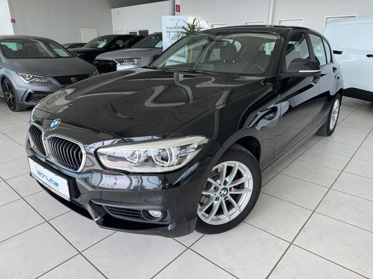 BMW 120 i Advantage *LED*Navi*SHZ*PDC*Business* Schwarz - 1