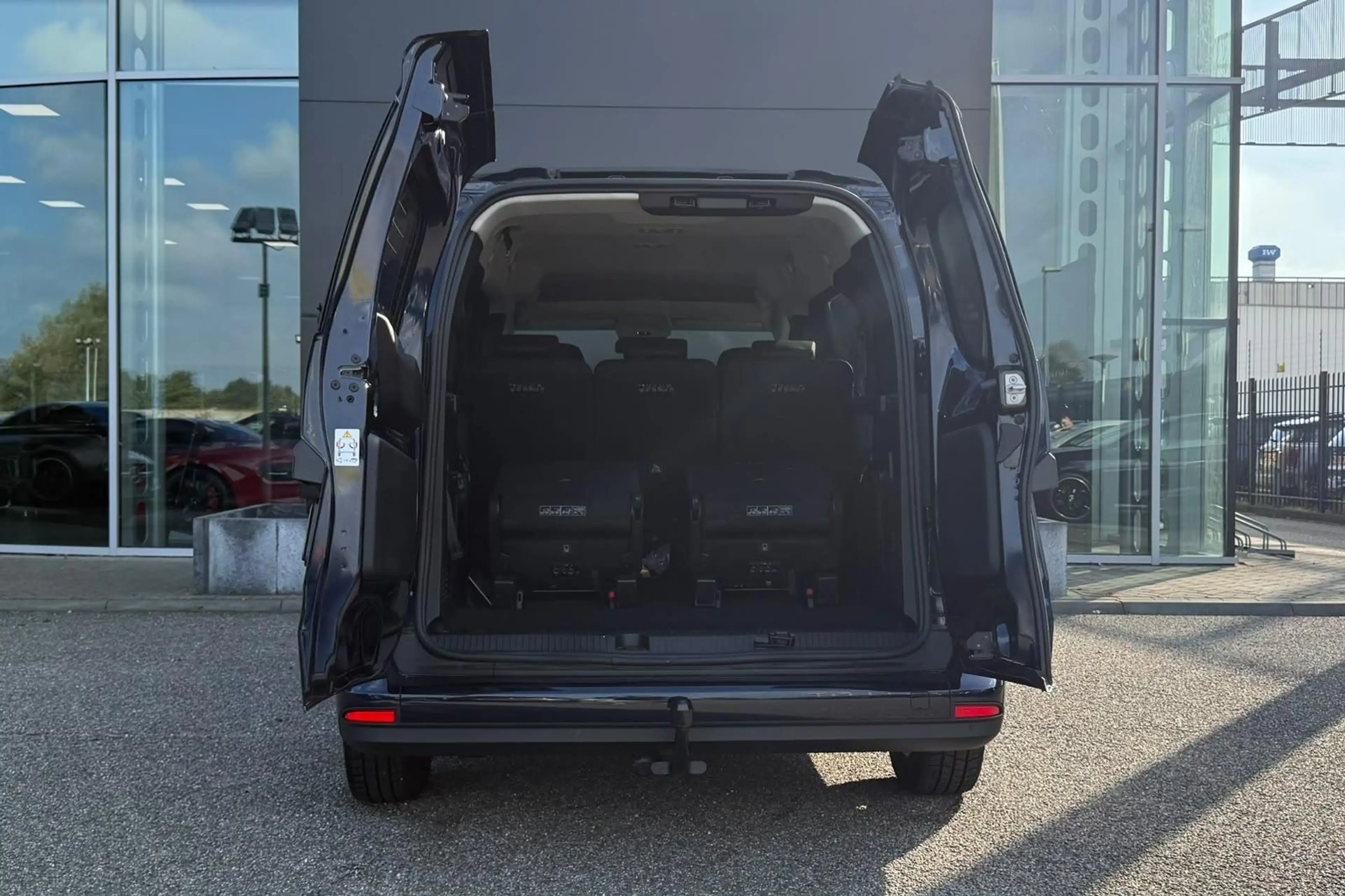 Mercedes-Benz EQT Tourer L2 200 7-Persoons | Advanced Plus Pakket | — photo 5