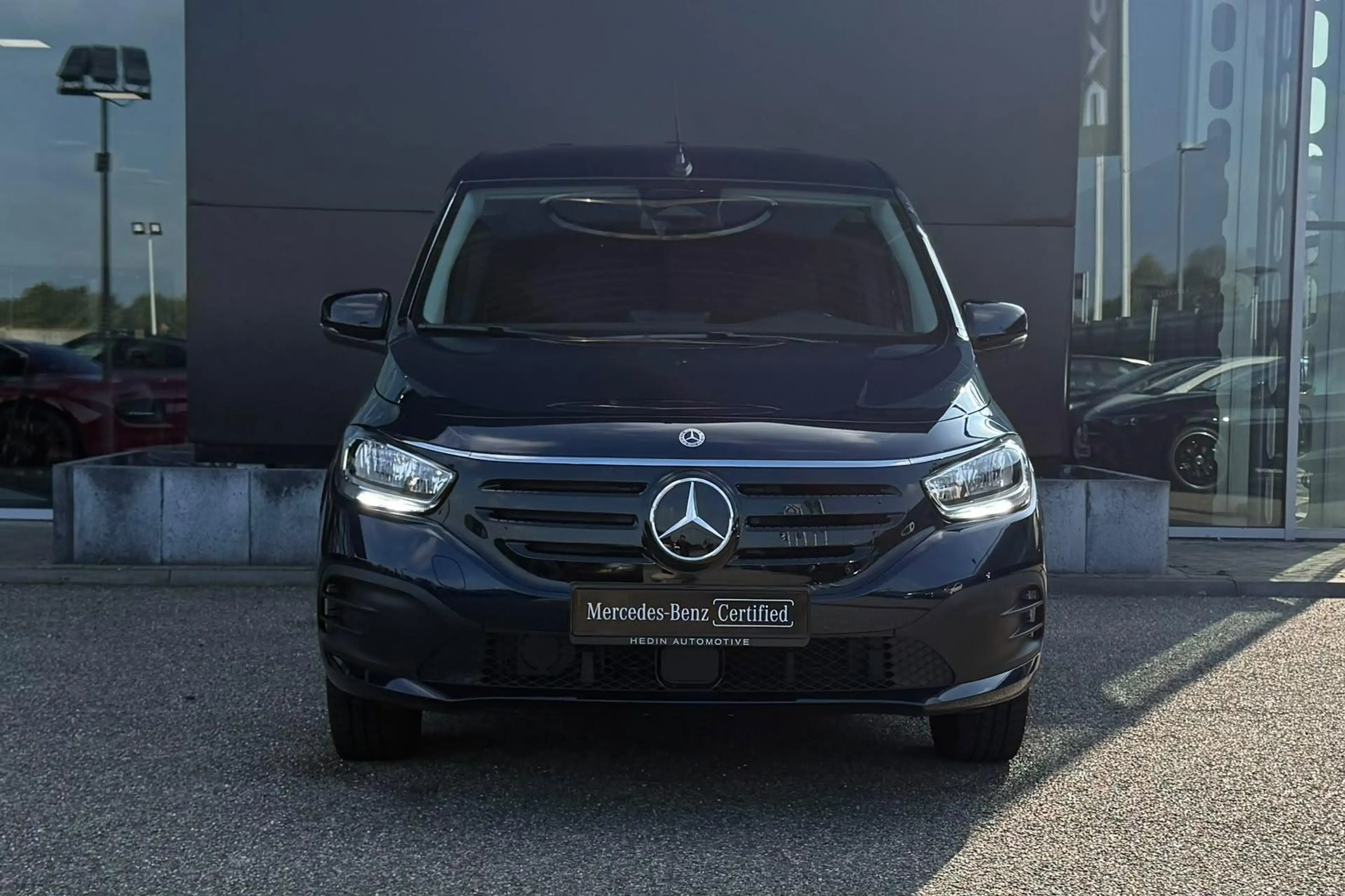Mercedes-Benz EQT Tourer L2 200 7-Persoons | Advanced Plus Pakket | — photo 6