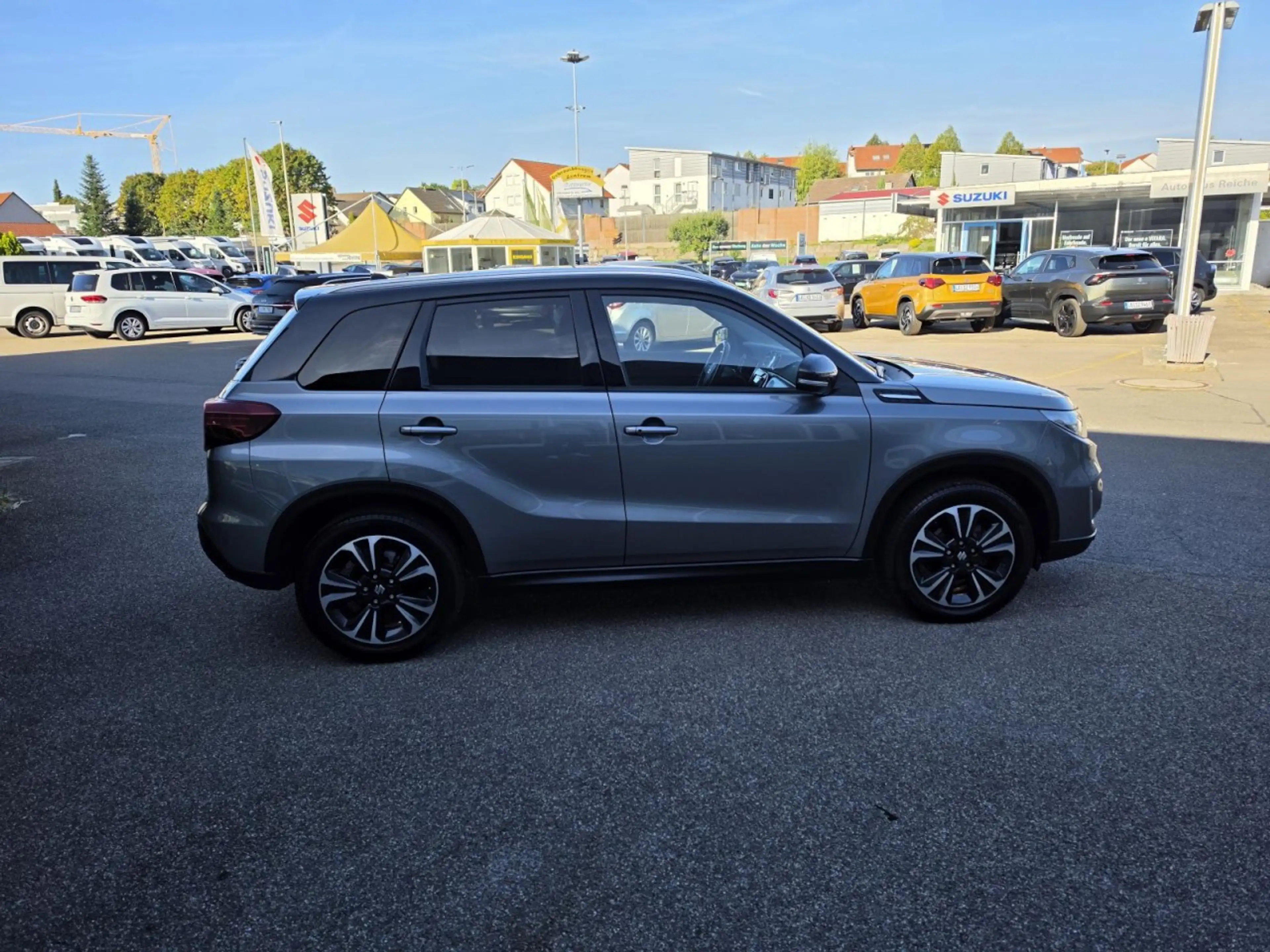 Suzuki Vitara Comfort+ 4x4 1,4 AHK+NAV+PANO+SHZ+RFK+ACC Klima — photo 8