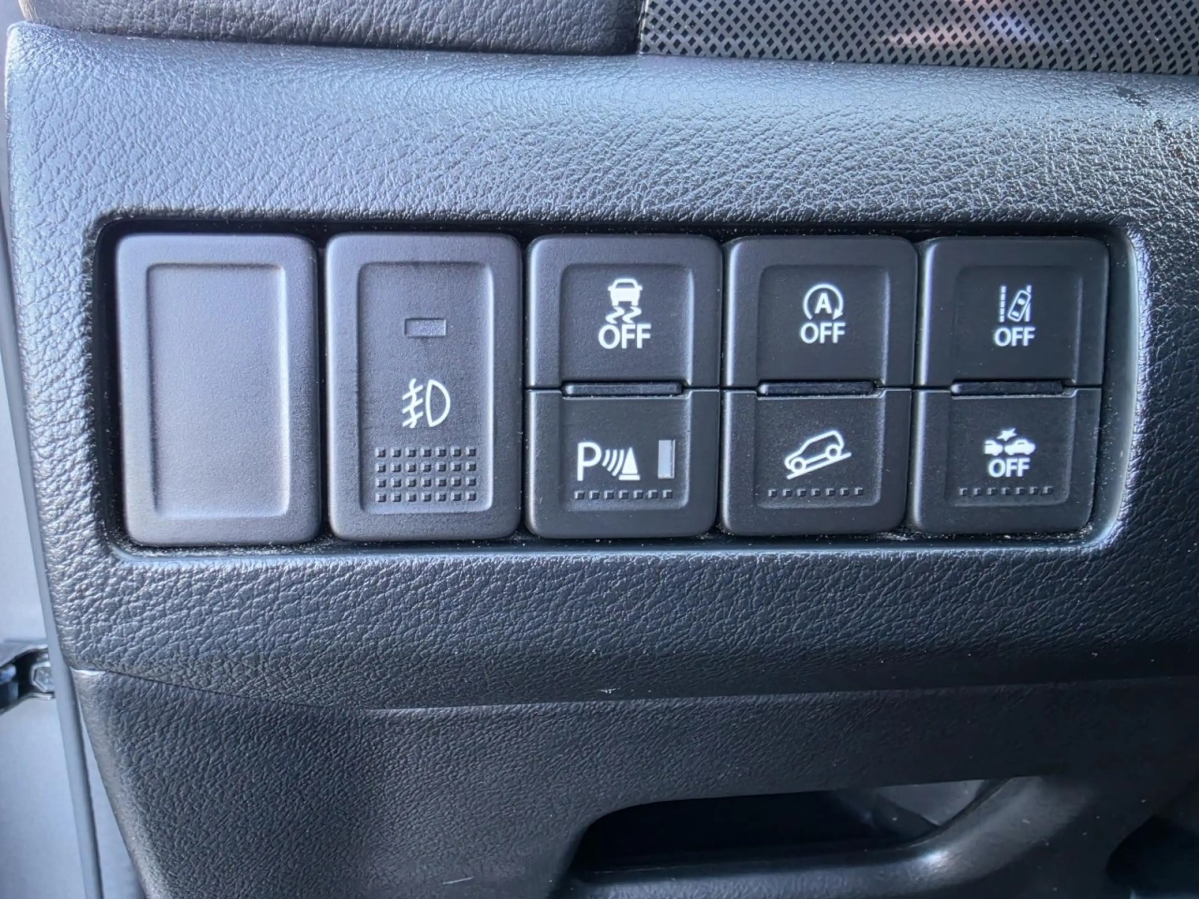 Suzuki Vitara Comfort+ 4x4 1,4 AHK+NAV+PANO+SHZ+RFK+ACC Klima — photo 12