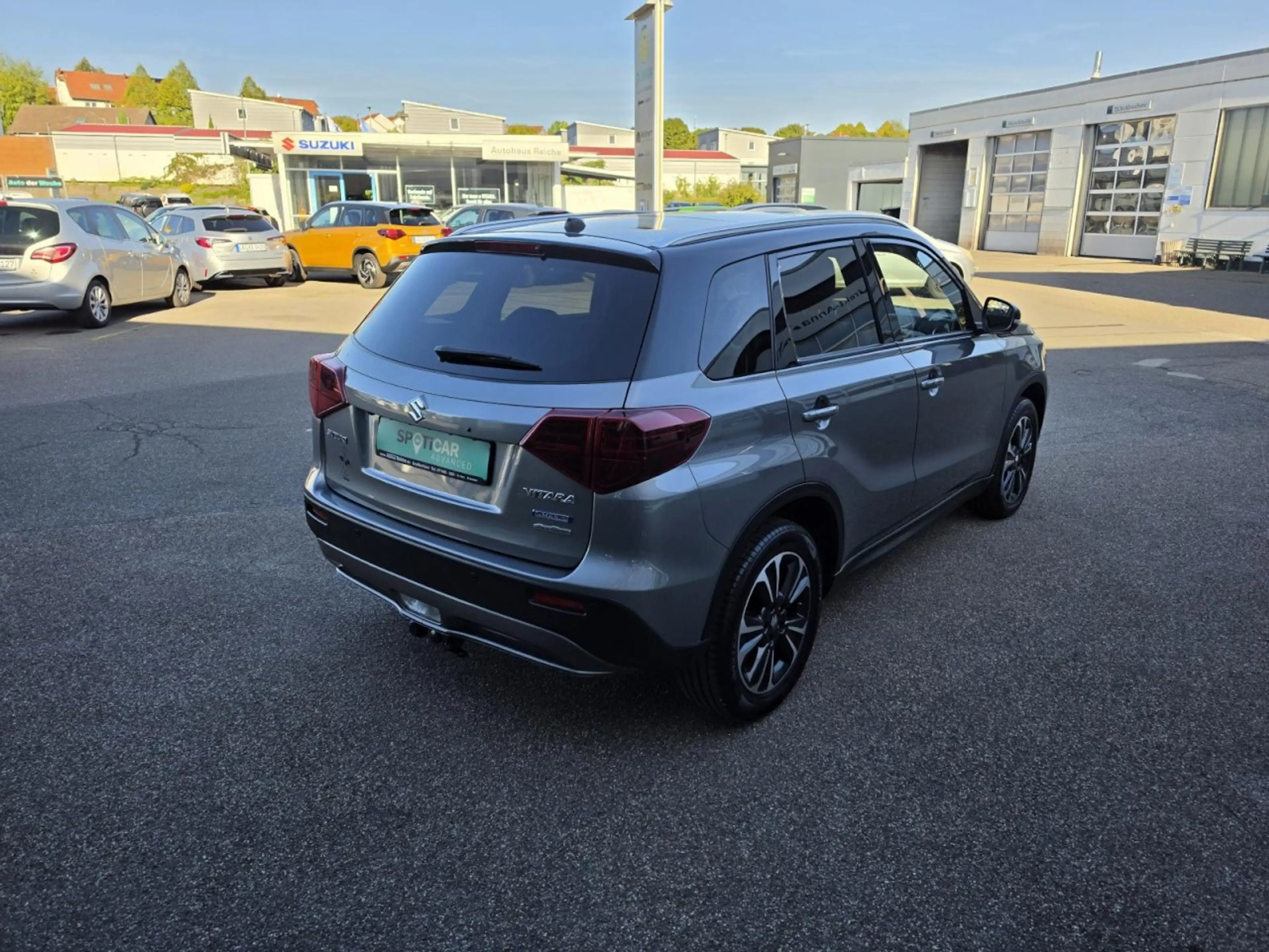 Suzuki Vitara Comfort+ 4x4 1,4 AHK+NAV+PANO+SHZ+RFK+ACC Klima — photo 7