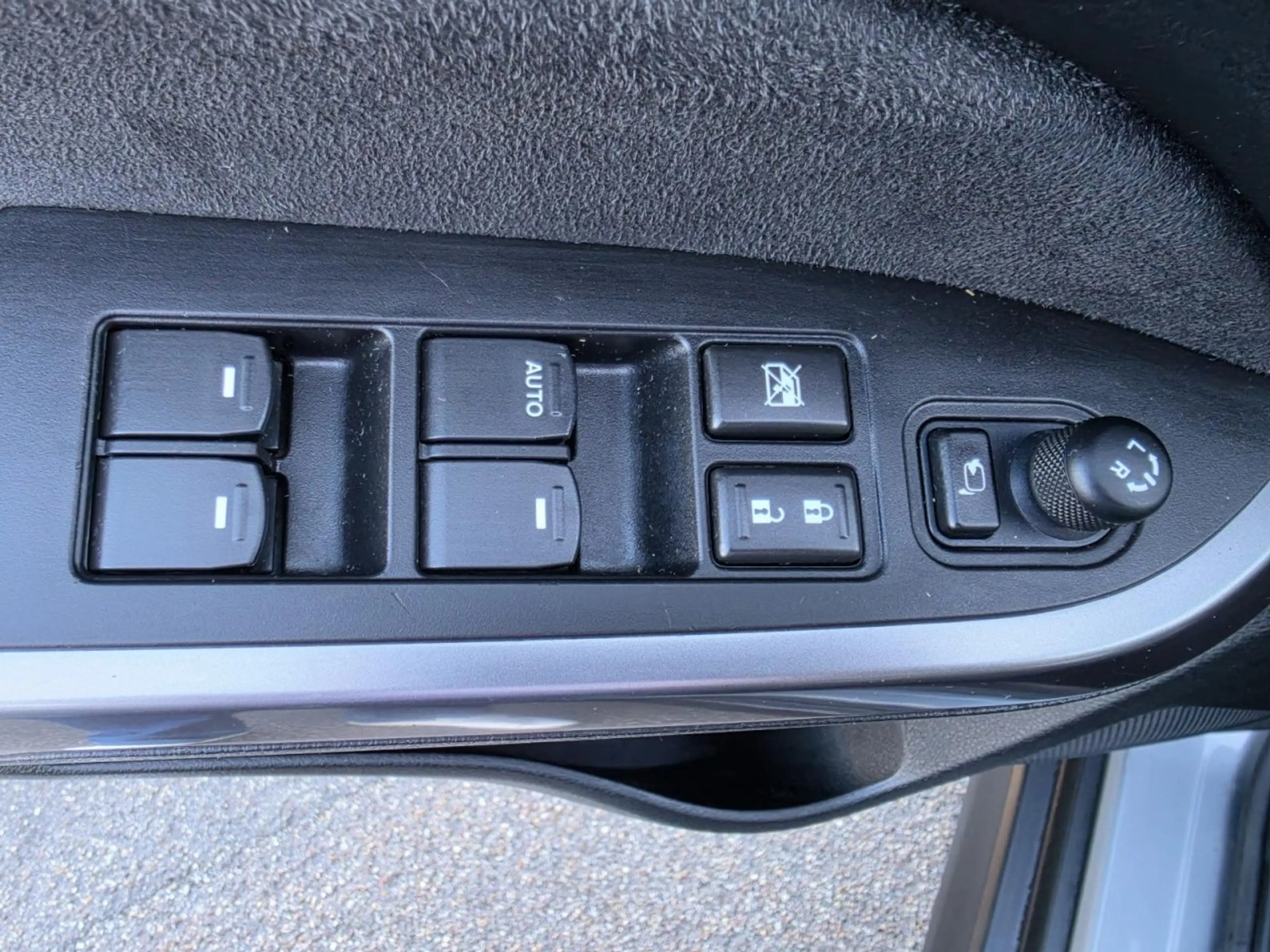 Suzuki Vitara Comfort+ 4x4 1,4 AHK+NAV+PANO+SHZ+RFK+ACC Klima — photo 11