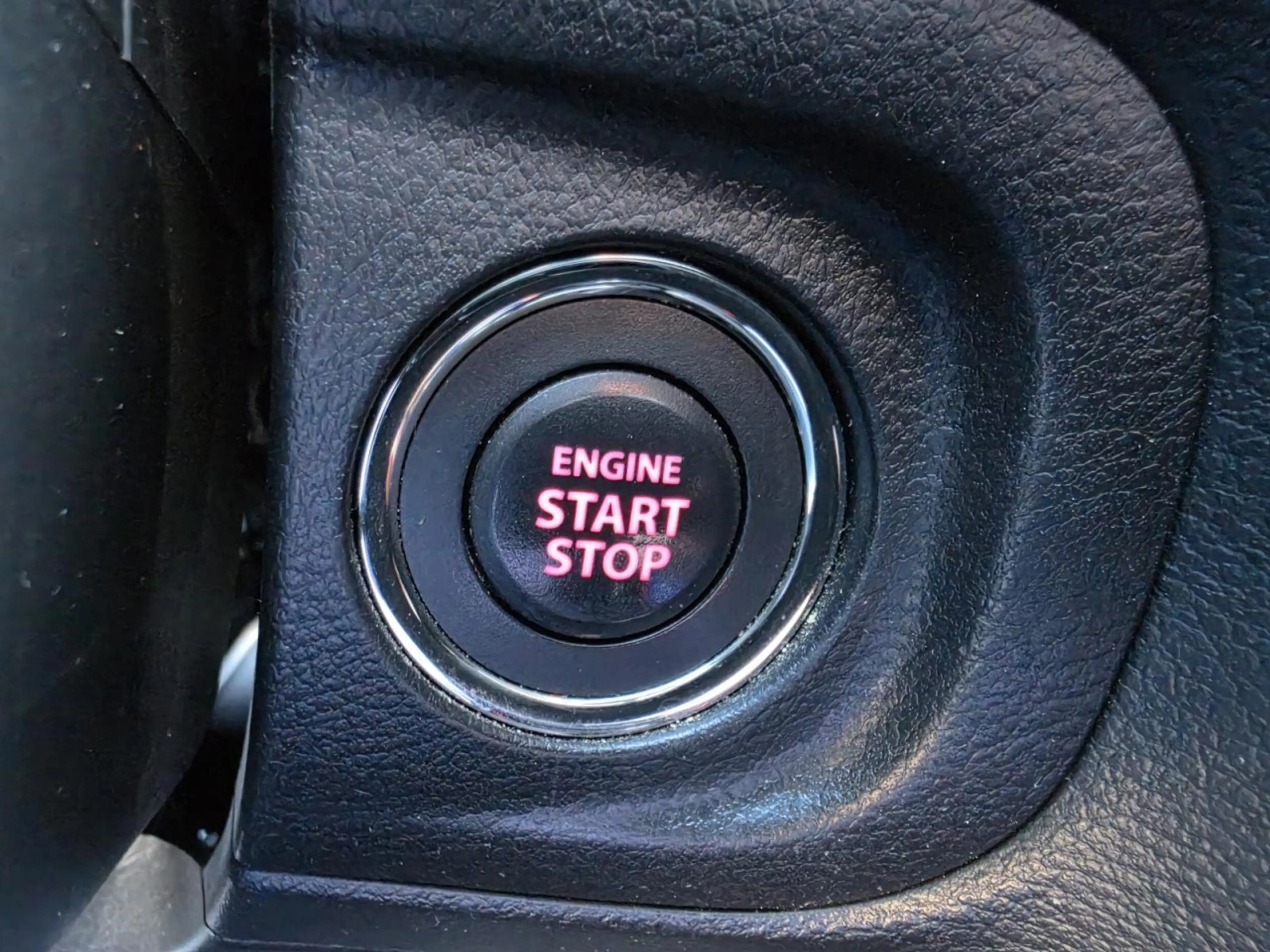 Suzuki Vitara Comfort+ 4x4 1,4 AHK+NAV+PANO+SHZ+RFK+ACC Klima — photo 13