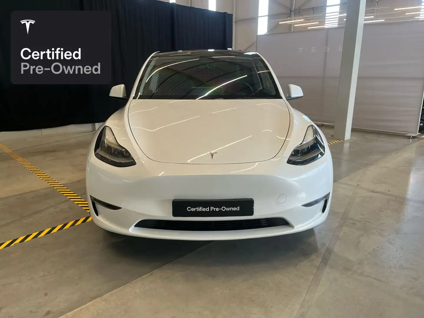 Tesla Model Y Long Range AWD "Certified Pre-Owned" Bílá - 2
