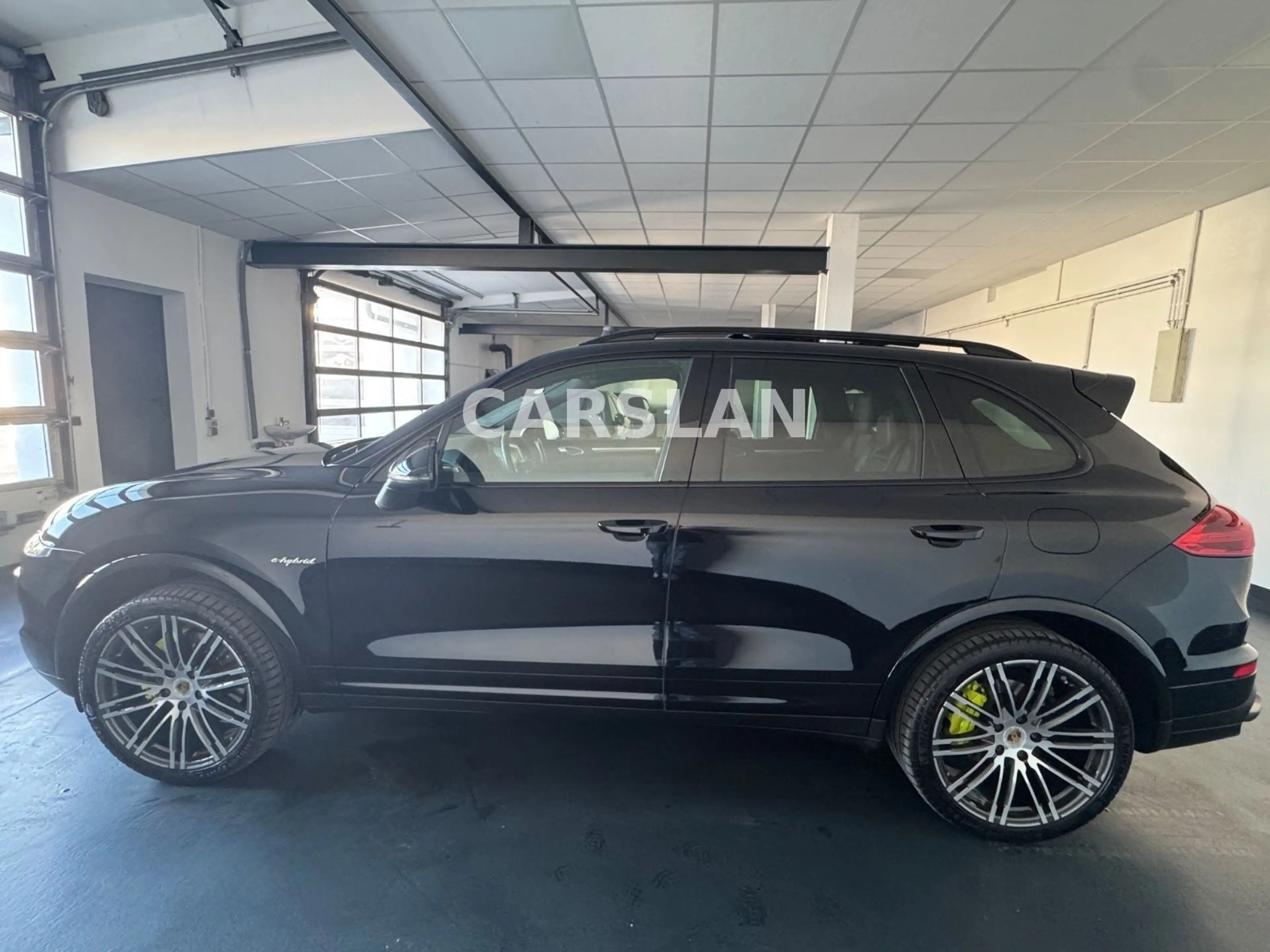 Porsche Cayenne S E PLATINIUM 2.HND+APPROVED+CHRONO+PANO — photo 9