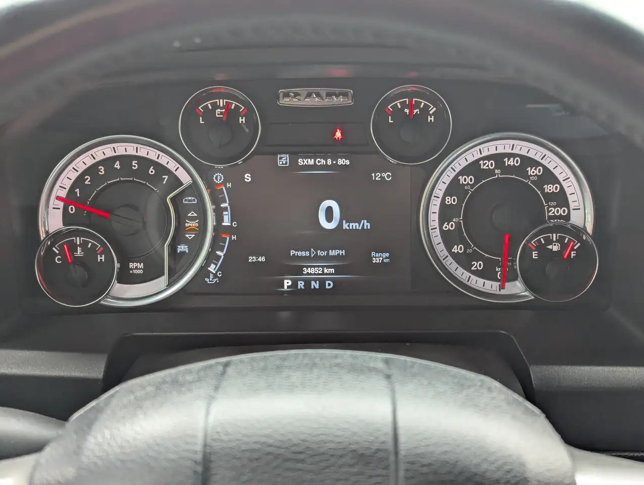 RAM 1500 снимка RAM 1500