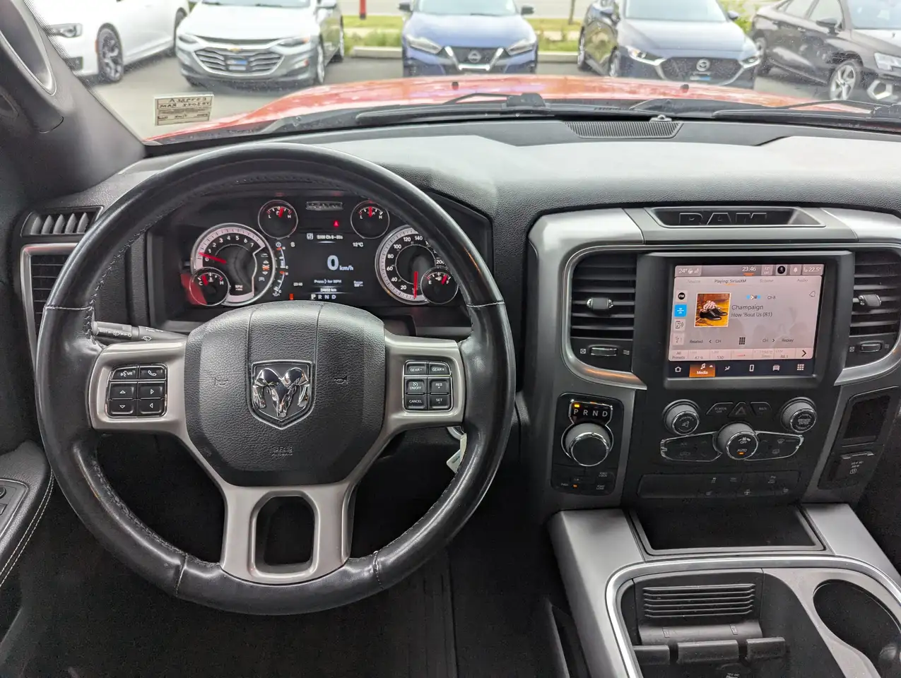 RAM 1500 снимка RAM 1500