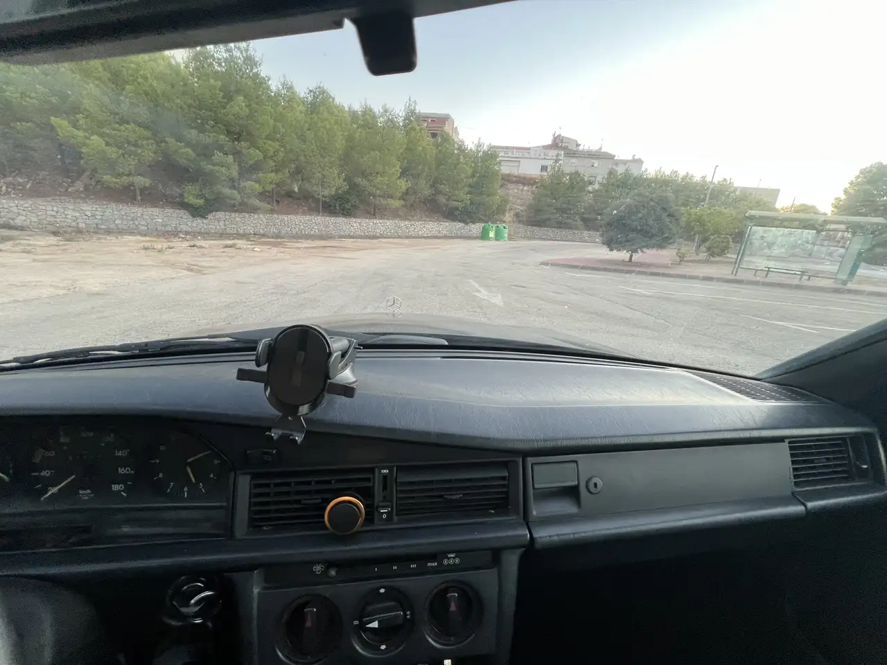 Mercedes-Benz 190D, foto 12