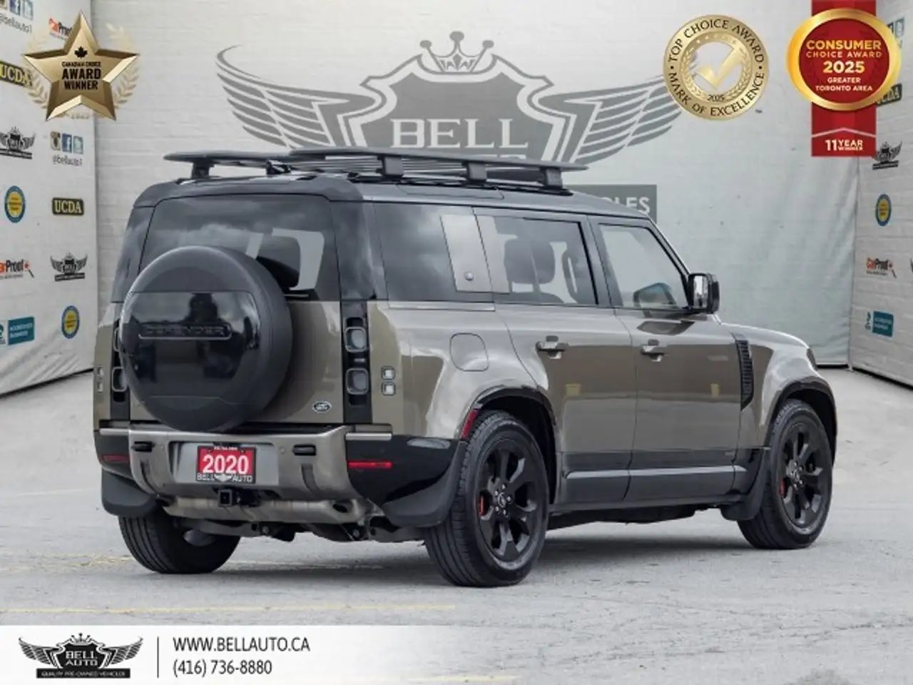Land Rover Defender снимка Land Rover Defender